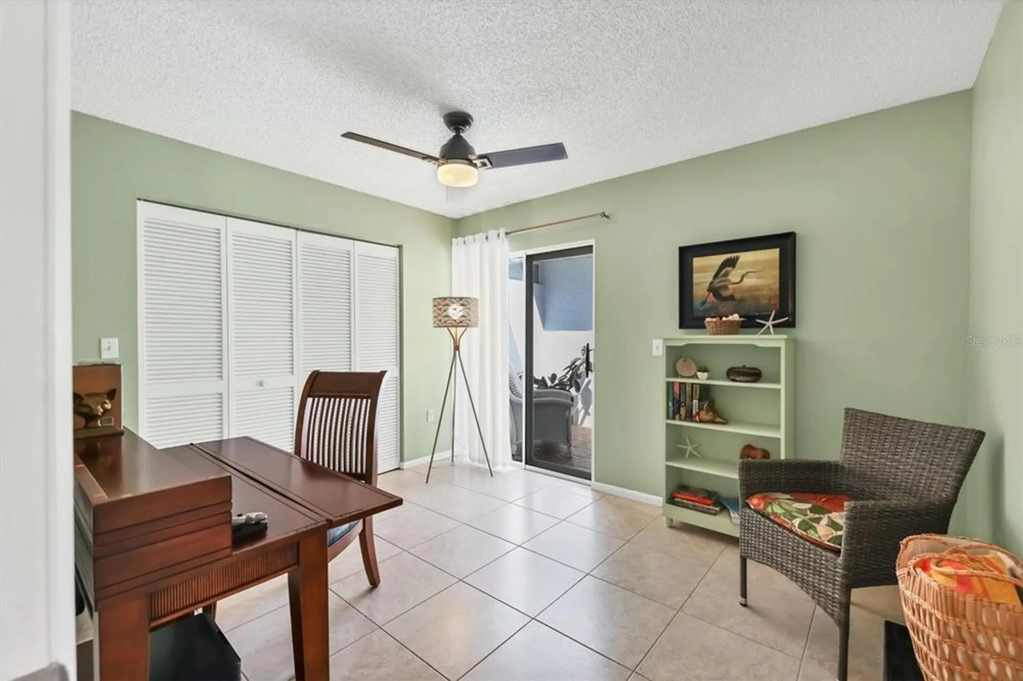 Property Slideshow image 34 of 63 | 6465 carrington cir 44, Sarasota, FL, 34238