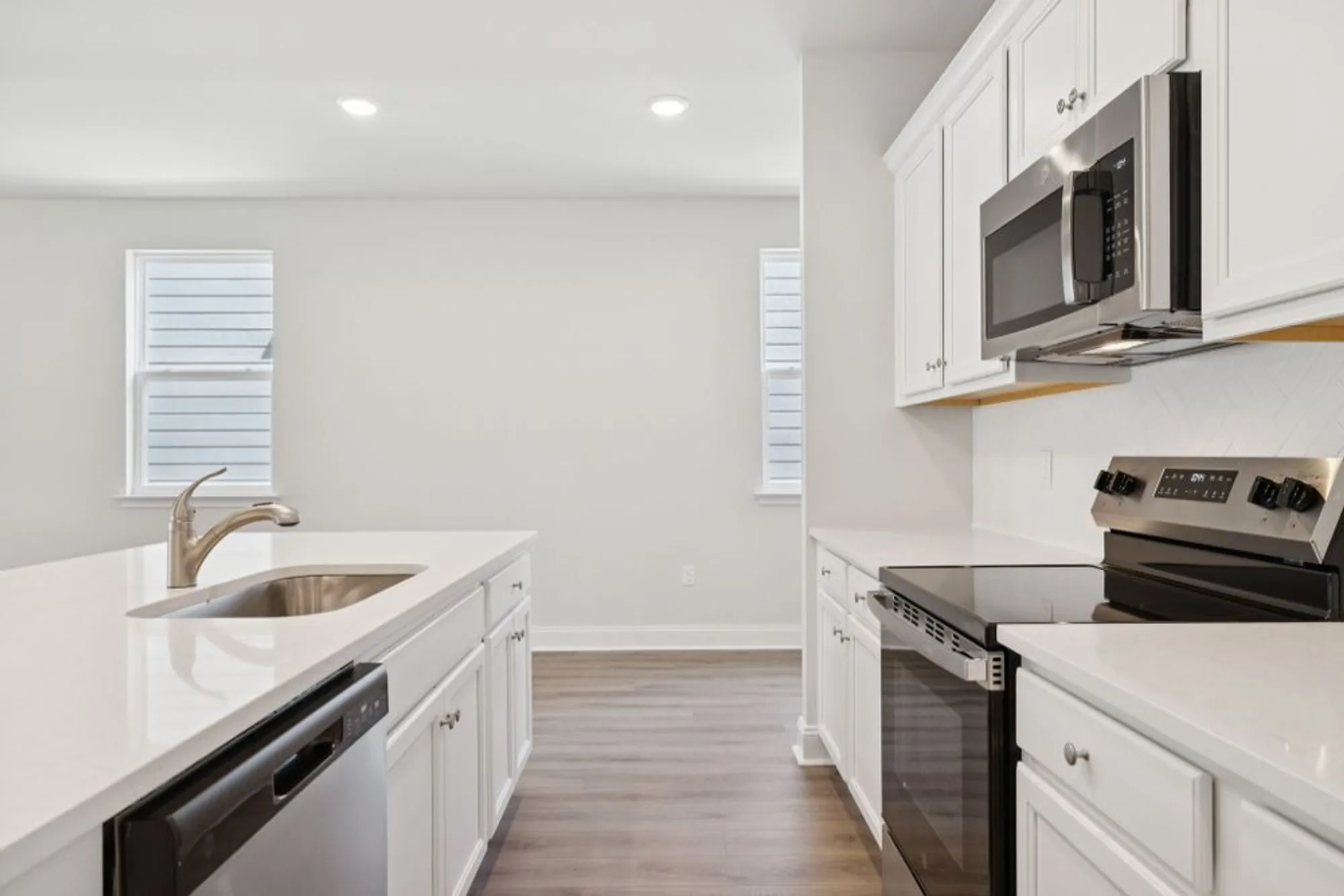 Property Slideshow image 23 of 88 | 308 stonehaus cir, Antioch, TN, 37013