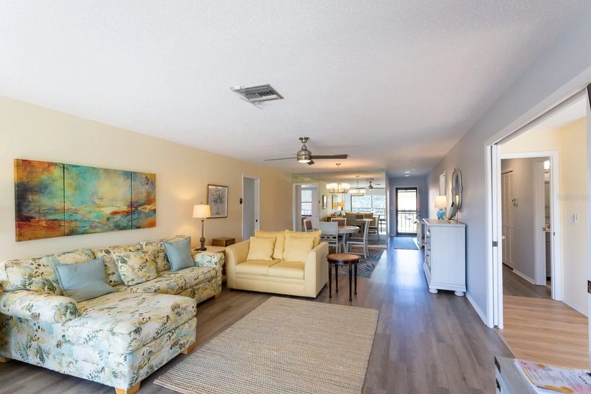 Property Slideshow image 5 of 41 | 5630 golf pointe dr 206, Sarasota, FL, 34243