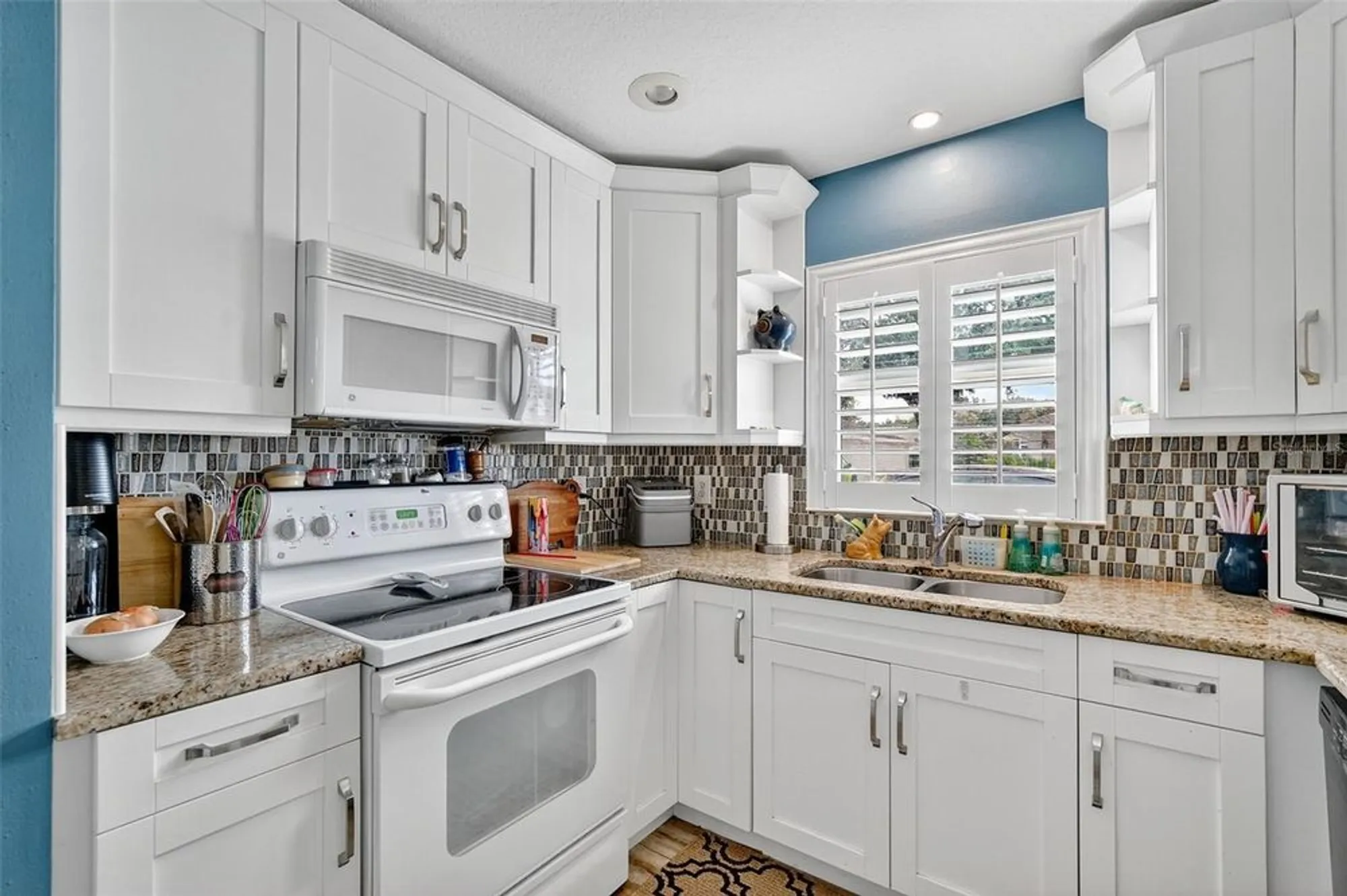 Property Slideshow image 38 of 55 | 29307 schinnecock hills ln, San Antonio, FL, 33576