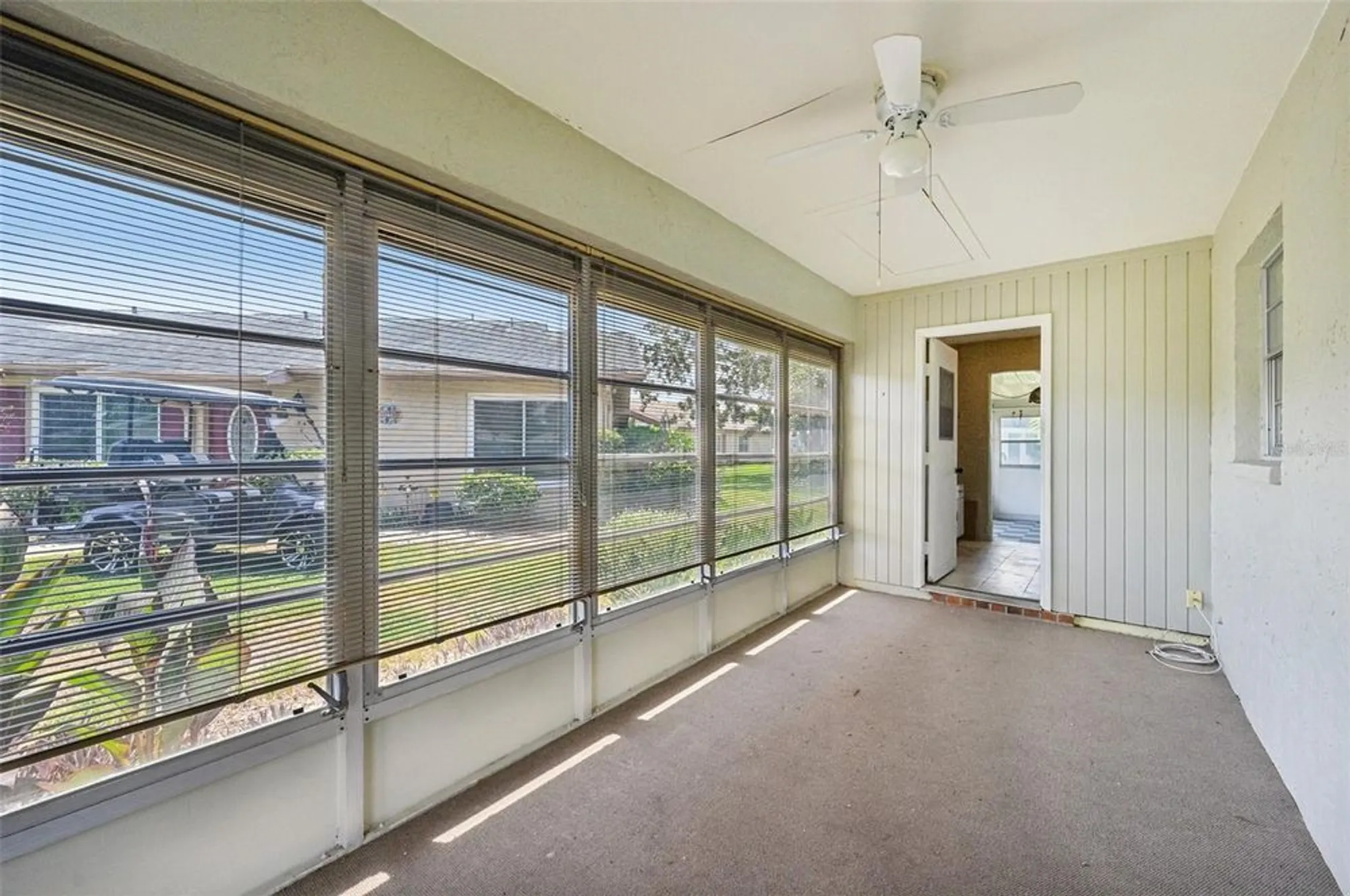 Property Slideshow image 23 of 59 | 1908 canterbury ln 25, Sun City Center, FL, 33573