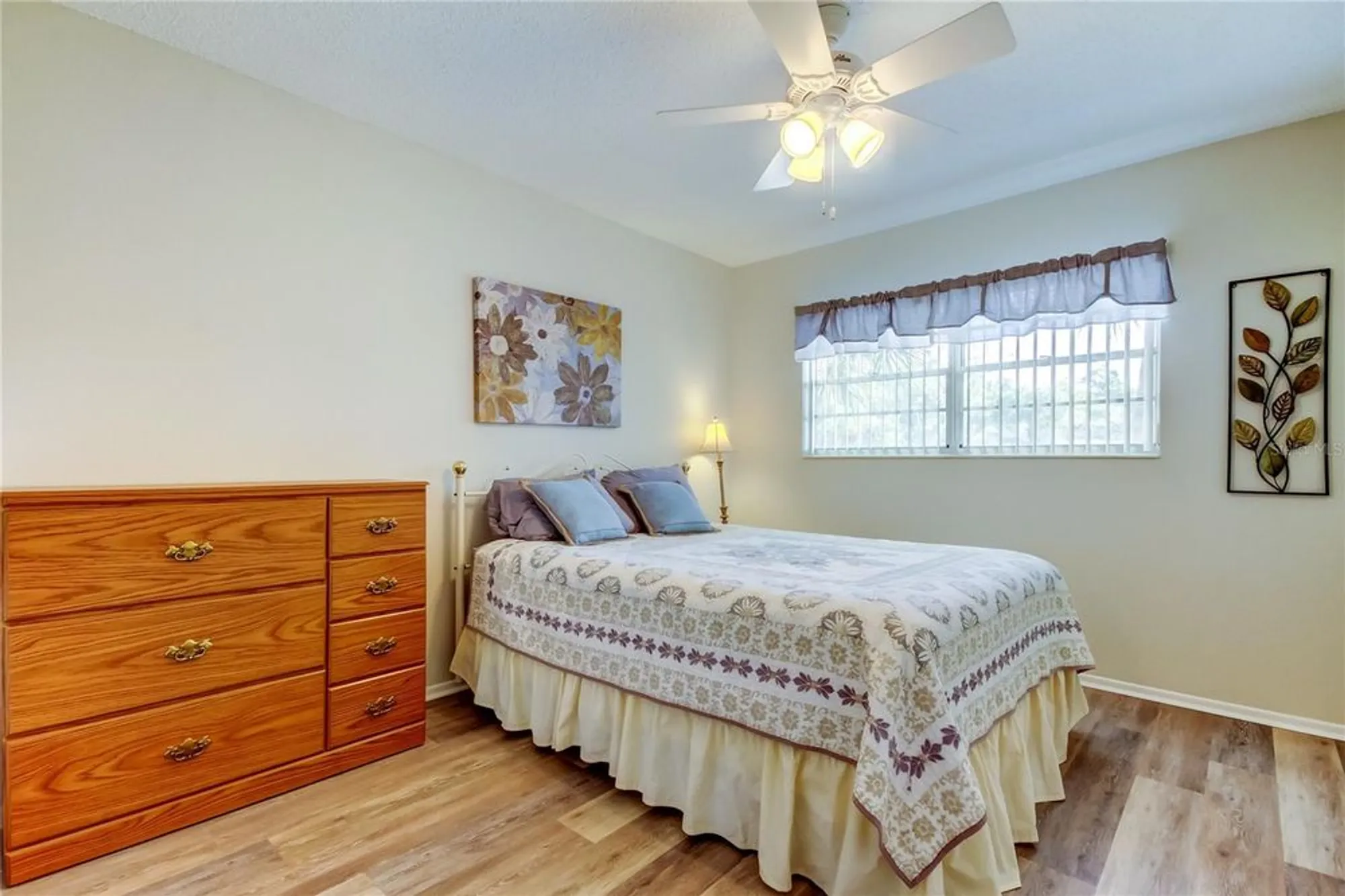 Property Slideshow image 22 of 46 | 2460 persian dr 26, Clearwater, FL, 33763