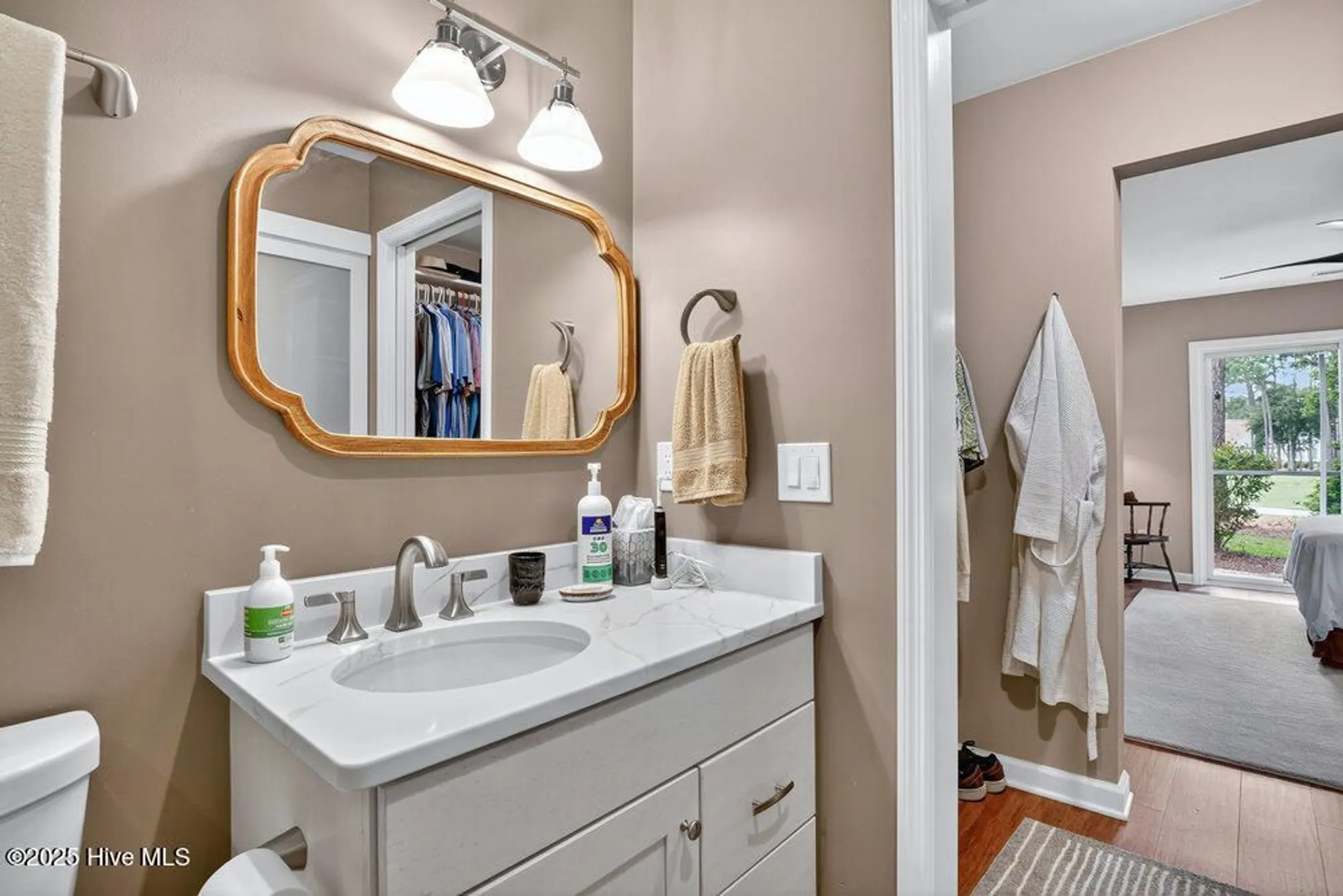 Property Slideshow image 16 of 62 | 3350 club villa dr 502, Southport, NC, 28461