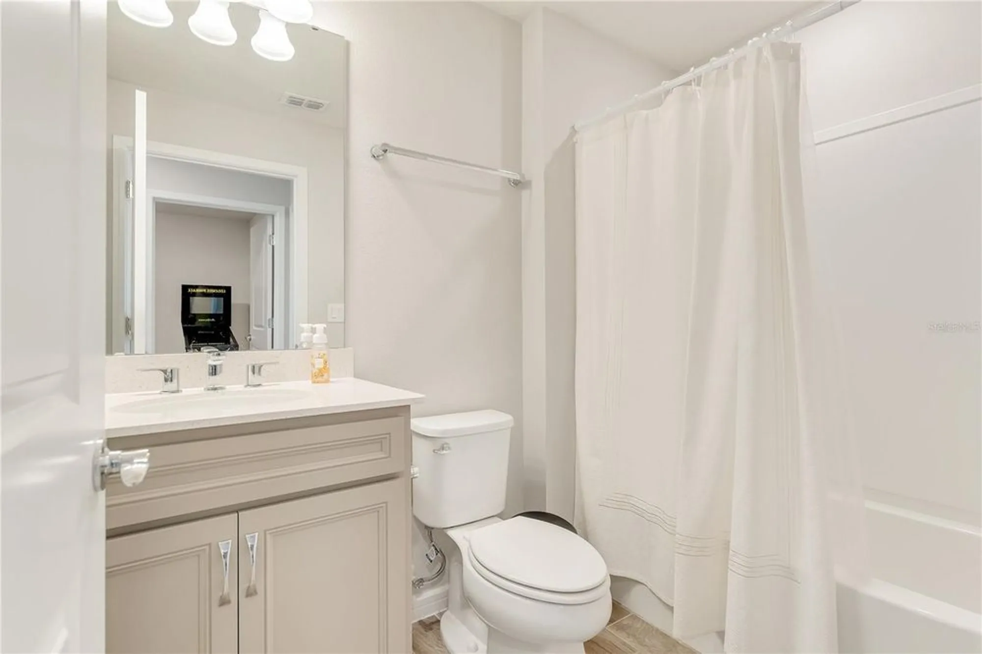 Property Slideshow image 28 of 39 | 2793 nature view rd, Saint Cloud, FL, 34771