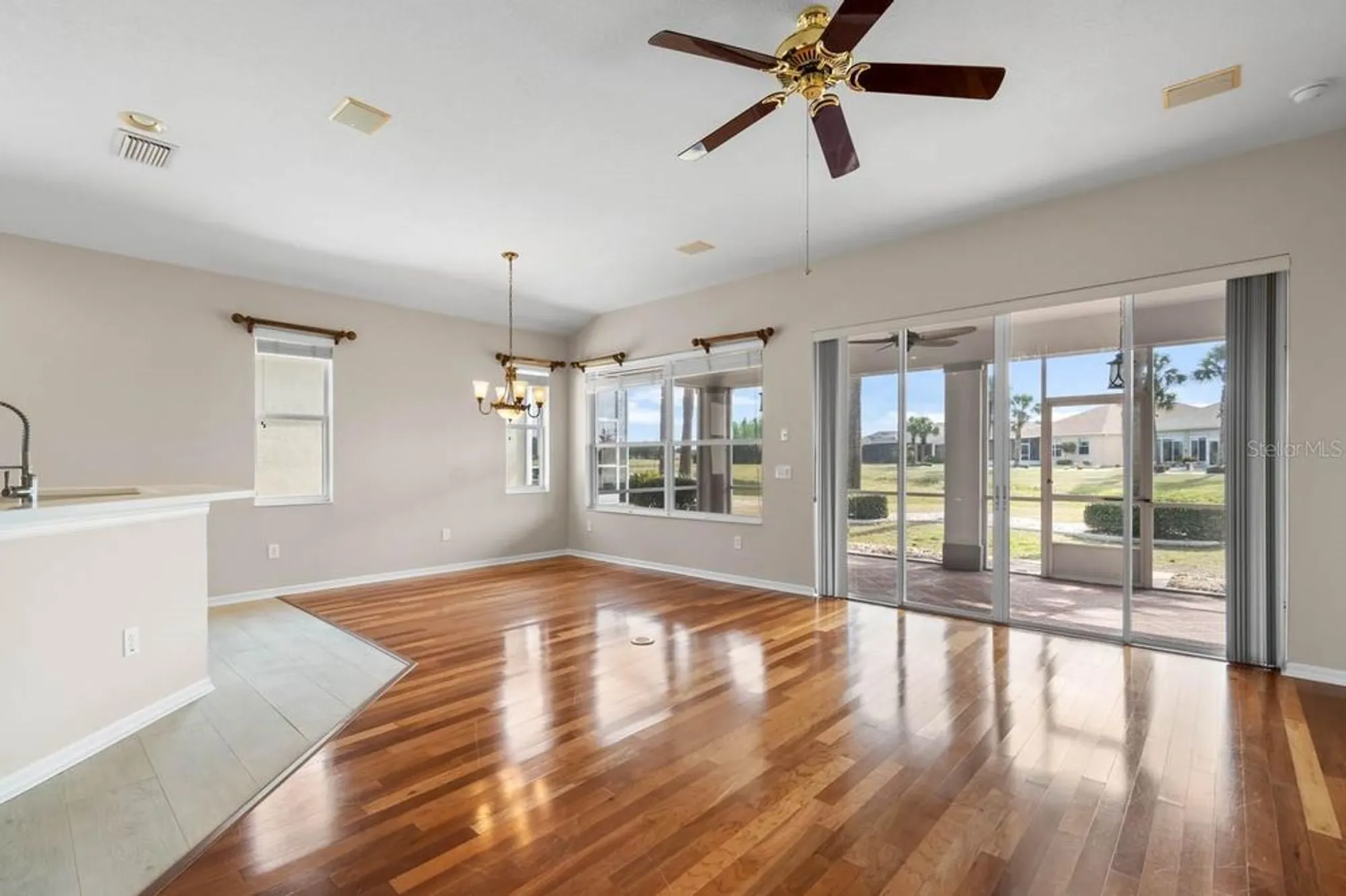 Property Slideshow image 6 of 52 | 1112 jasmine creek ct, Sun City Center, FL, 33573