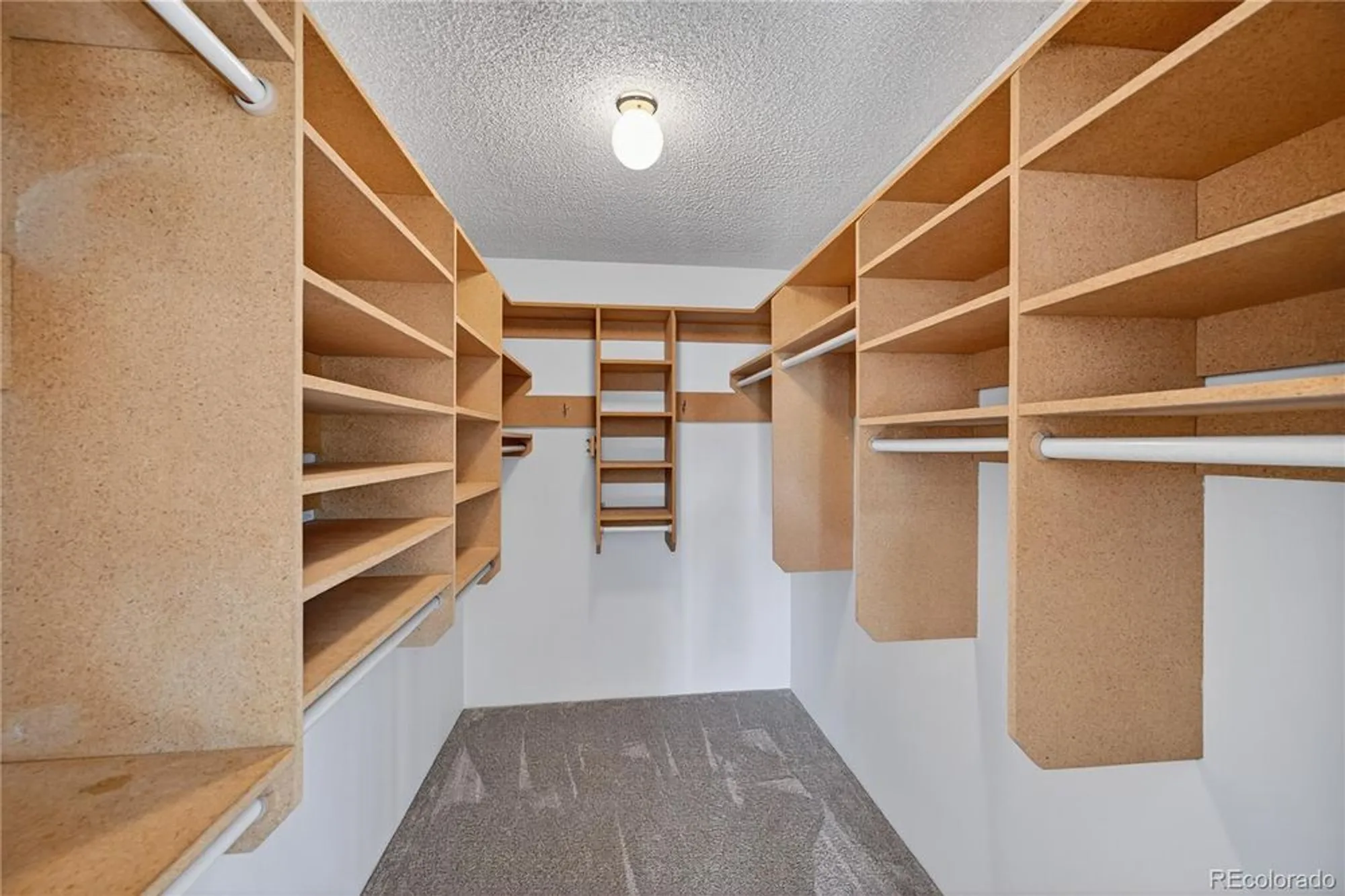 Property Slideshow image 16 of 34 | 13952 e marina dr 510, Aurora, CO, 80014