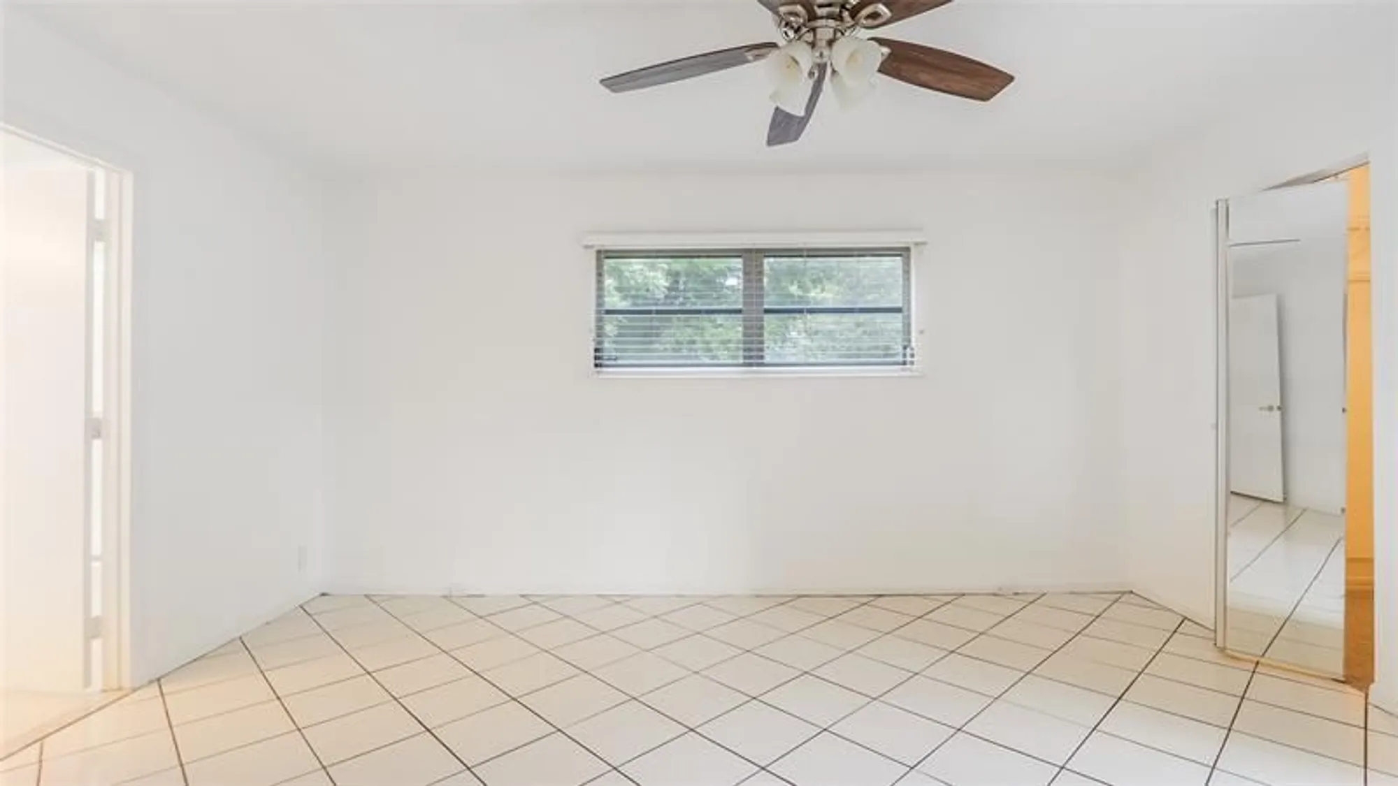 Property Slideshow image 17 of 21 | 2201 lucaya bnd a1, Coconut Creek, FL, 33066