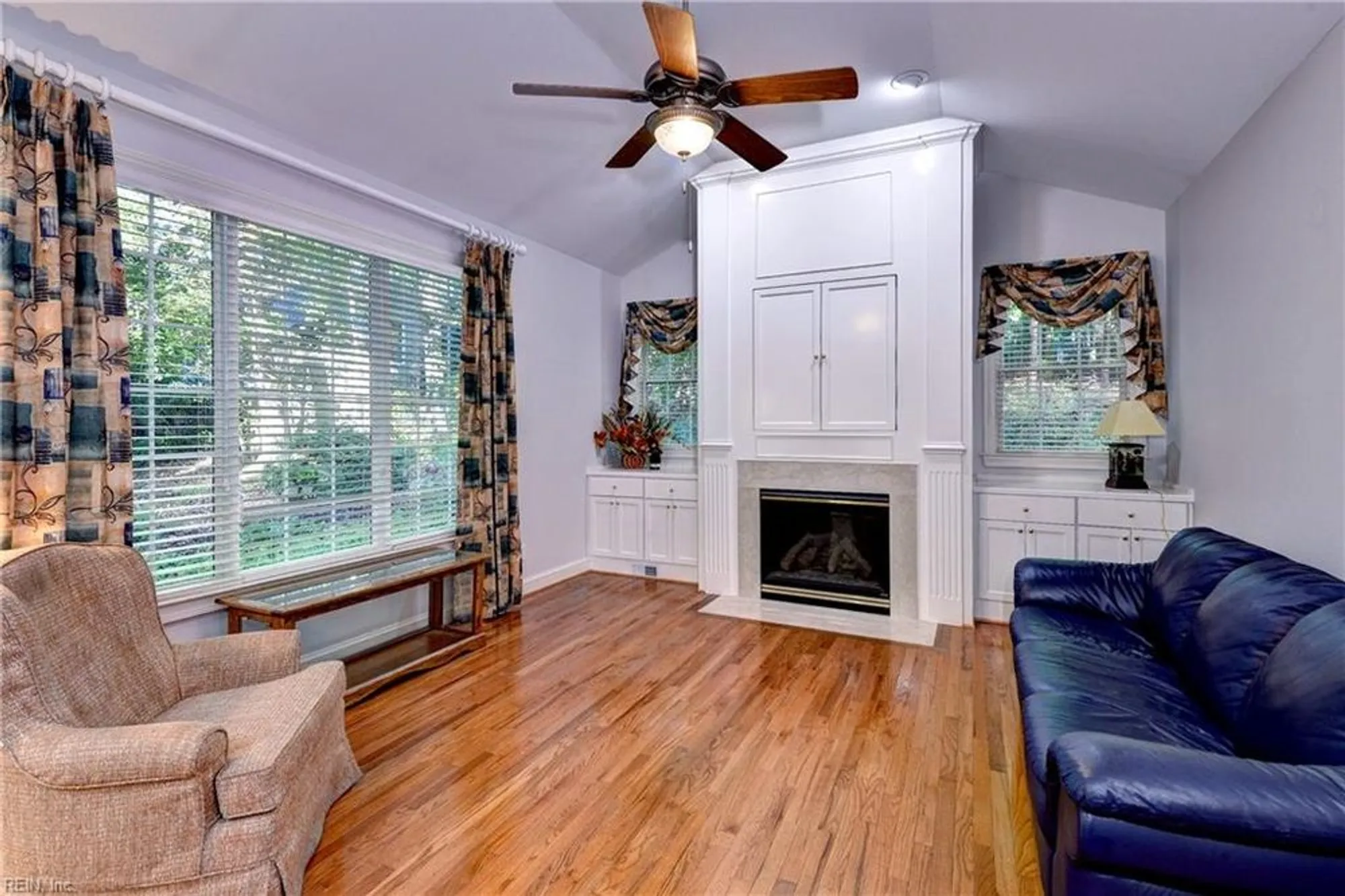 Property Slideshow image 4 of 47 | 108 aberdeen, Williamsburg, VA, 23188