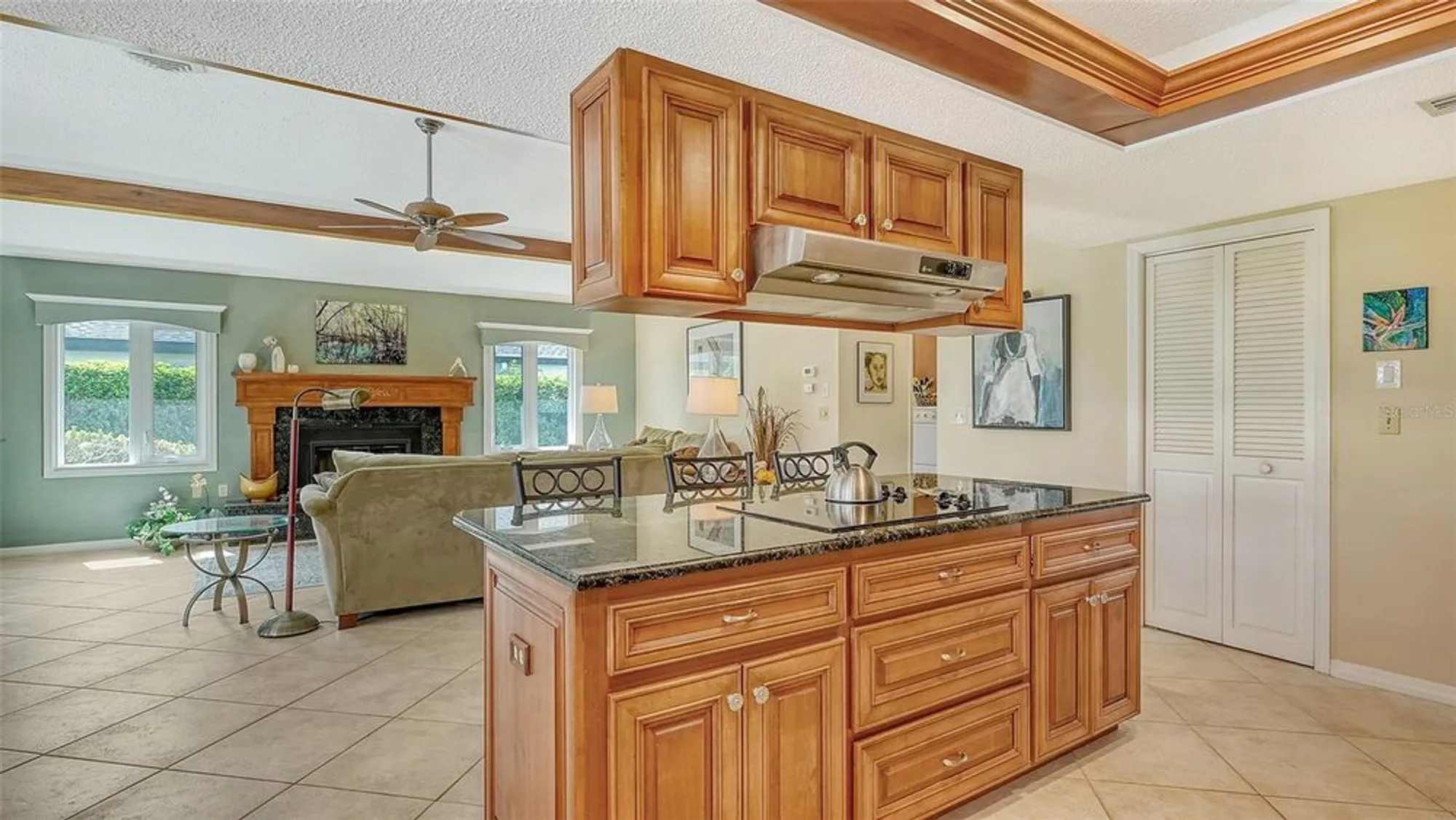 Property Slideshow image 19 of 87 | 5692 country lakes dr, Sarasota, FL, 34243