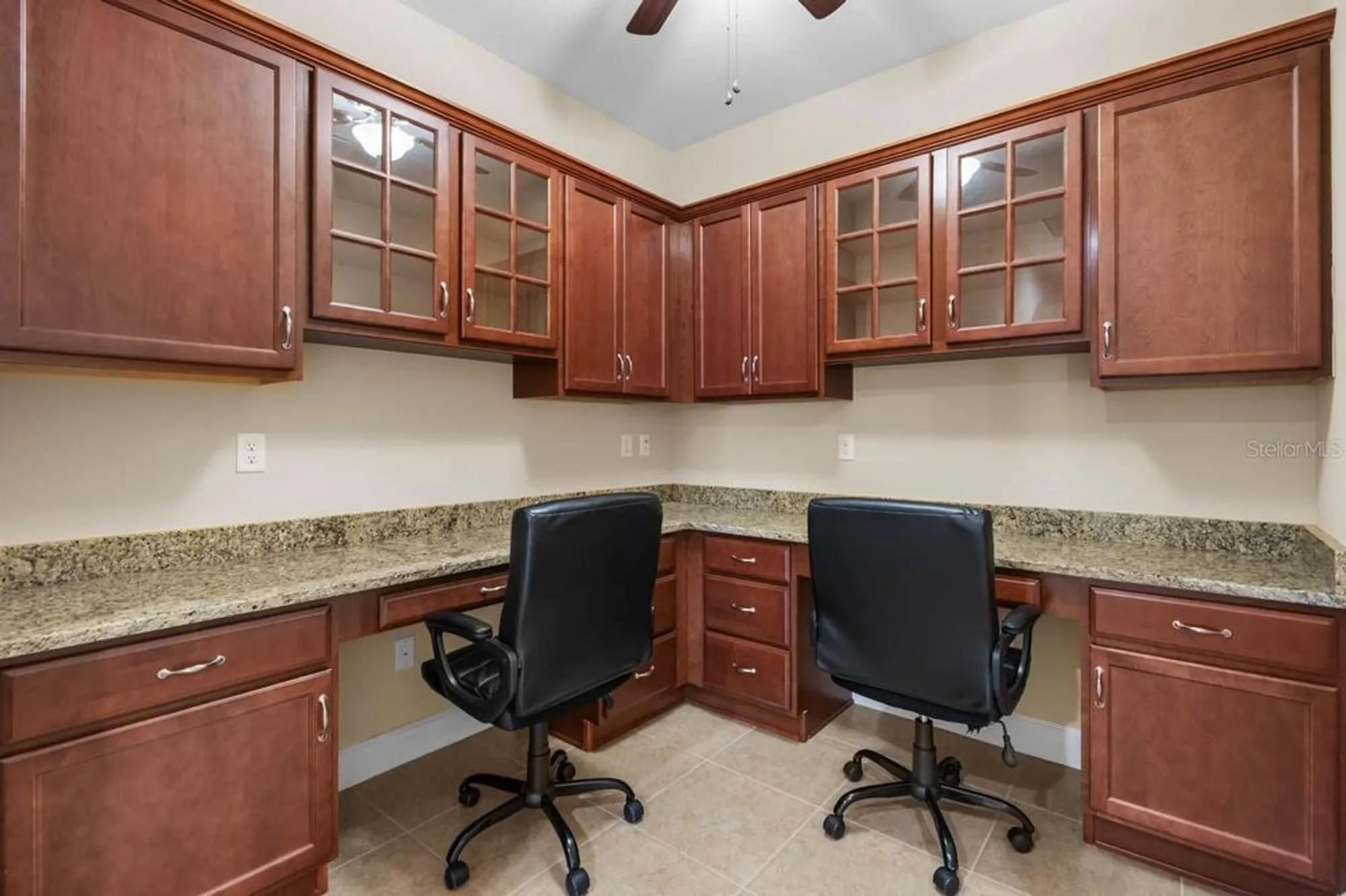 Property Slideshow image 21 of 60 | 809 chipper dr, Sun City Center, FL, 33573