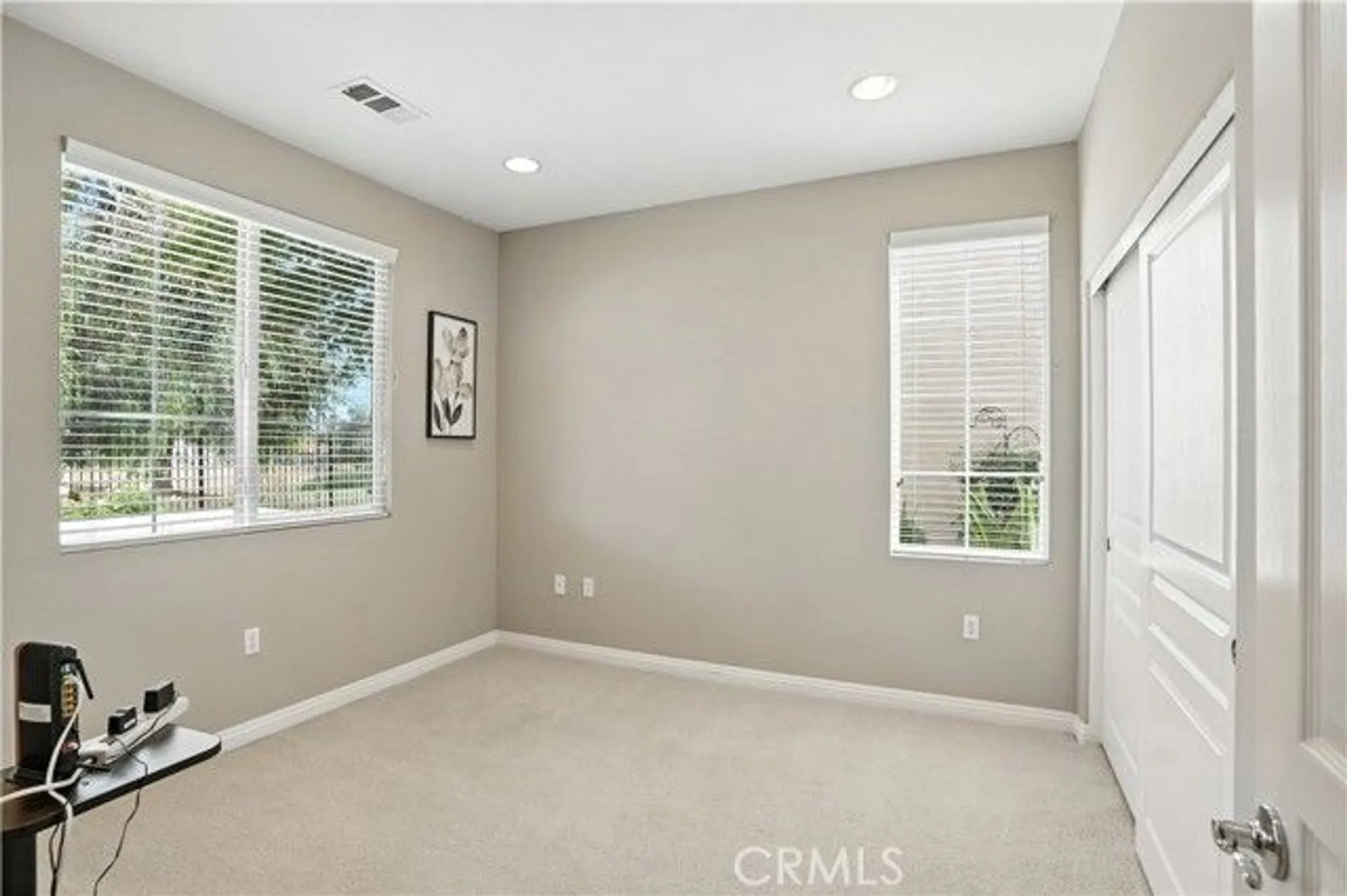 Property Slideshow image 19 of 54 | 270 cog hill ln, Hemet, CA, 92545