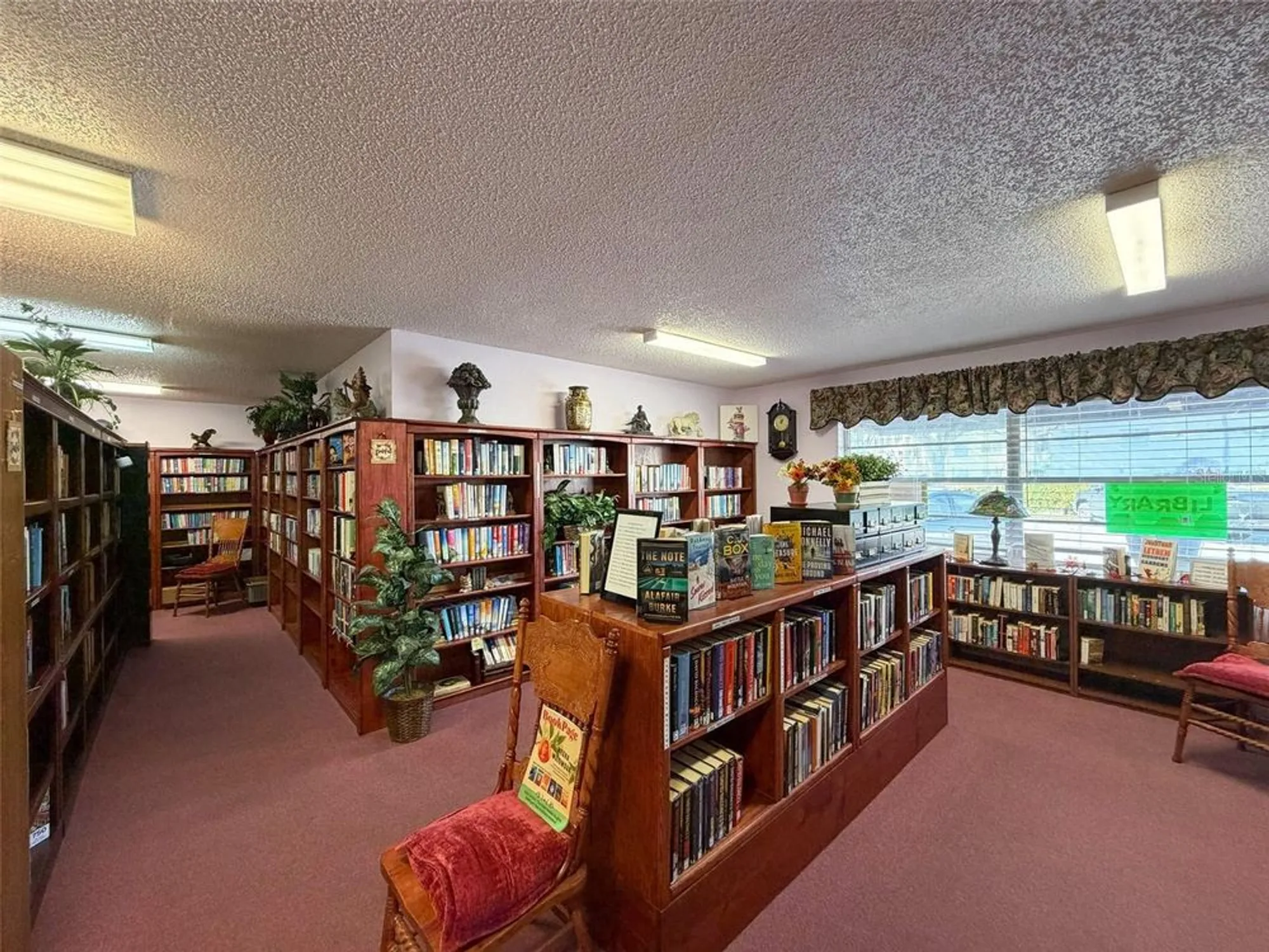 Property Slideshow image 66 of 82 | 5970 80th st n unit 206, St Petersburg, FL, 33709