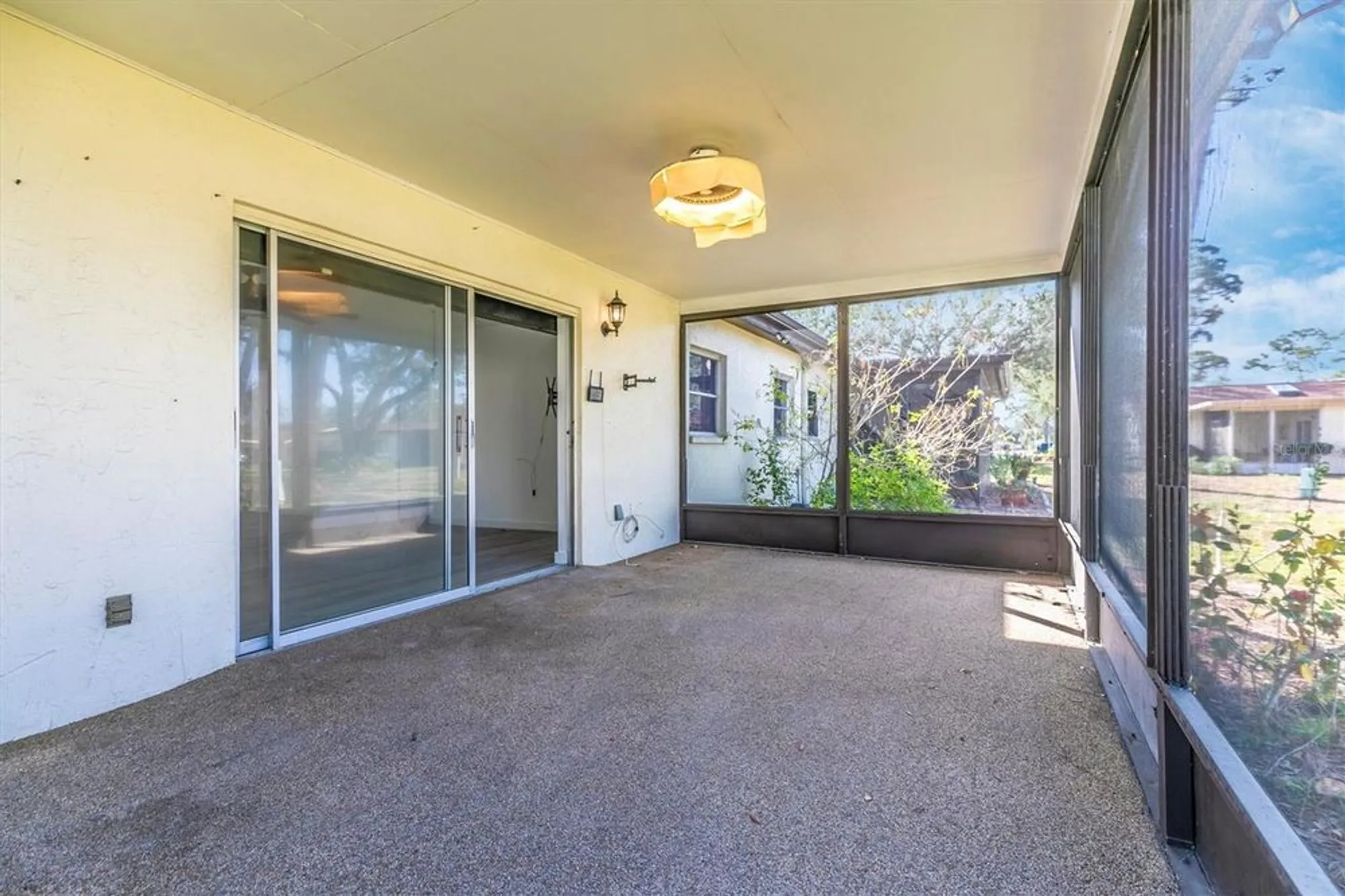 Property Slideshow image 43 of 74 | 6124 green view dr # 139, Sarasota, FL, 34231