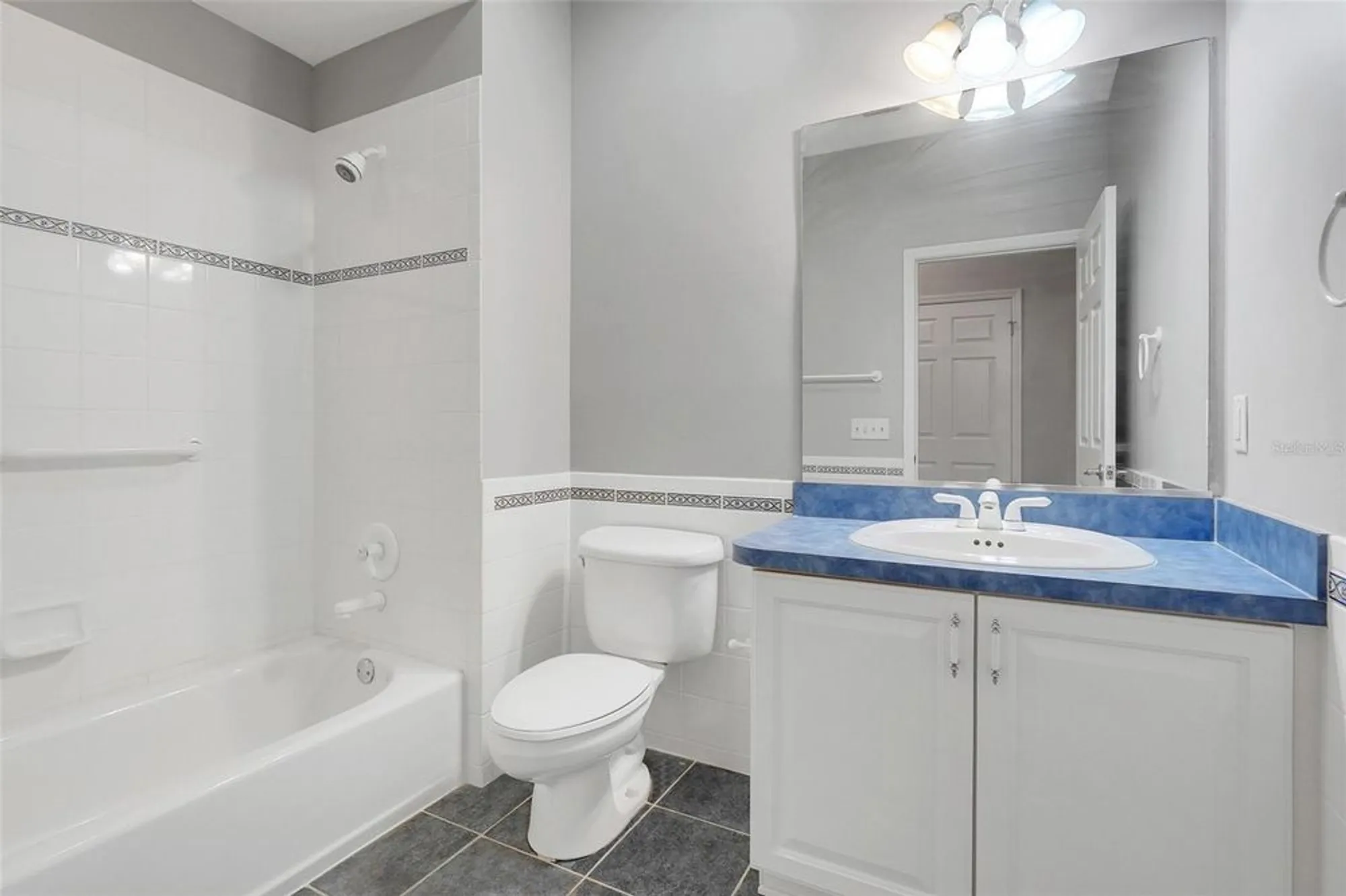 Property Slideshow image 30 of 46 | 1042 avenida sonoma, Lady Lake, FL, 32159