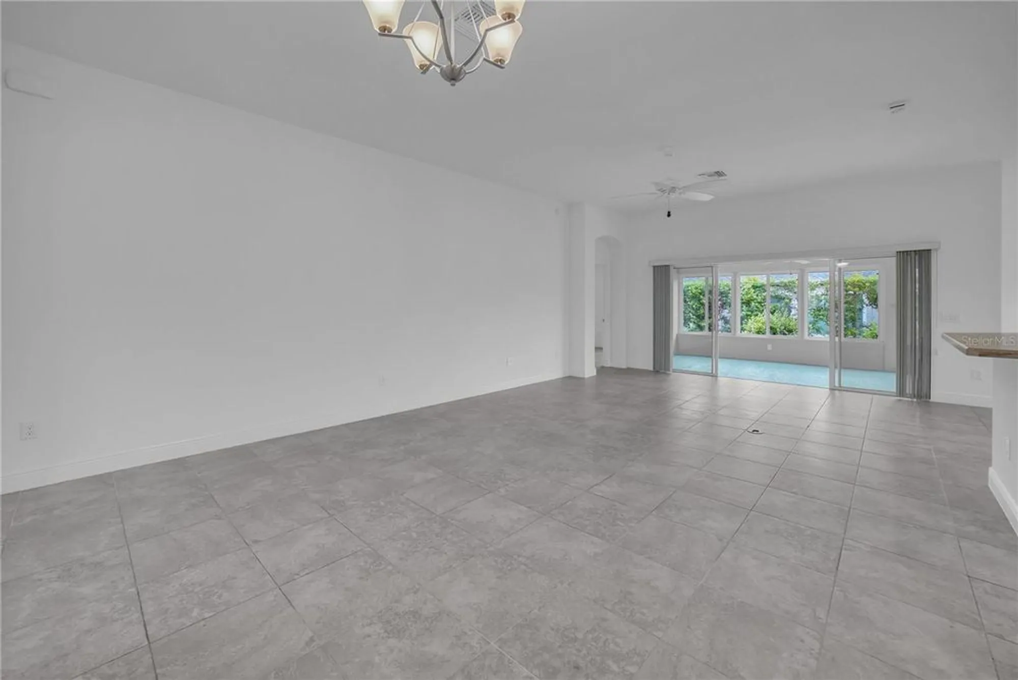 Property Slideshow image 14 of 55 | 3233 lowe ct, The Villages, FL, 32163