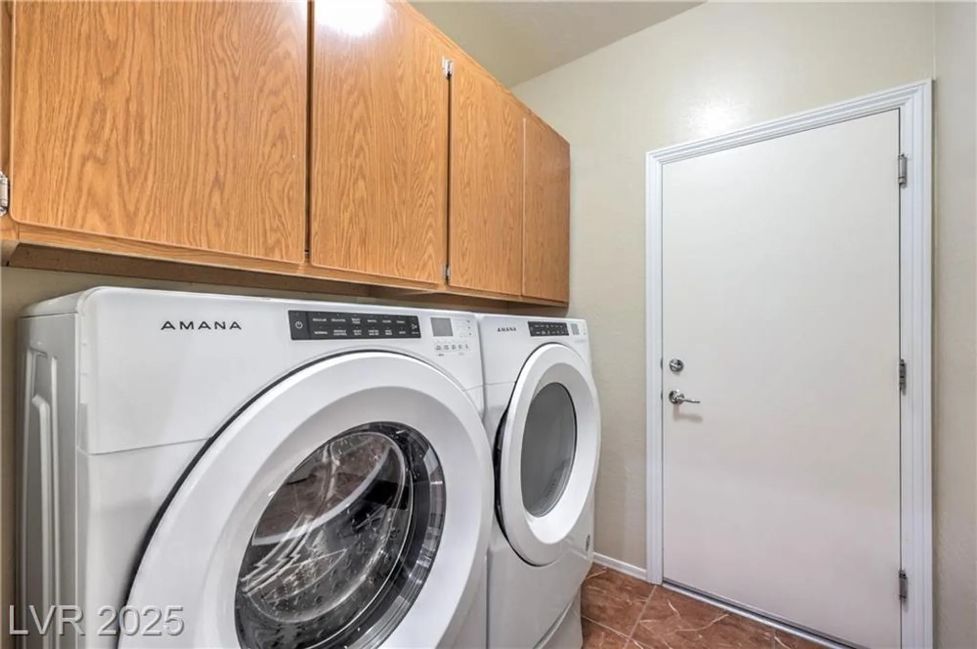 Property Slideshow image 27 of 52 | 2519 ashen light dr, Henderson, NV, 89044