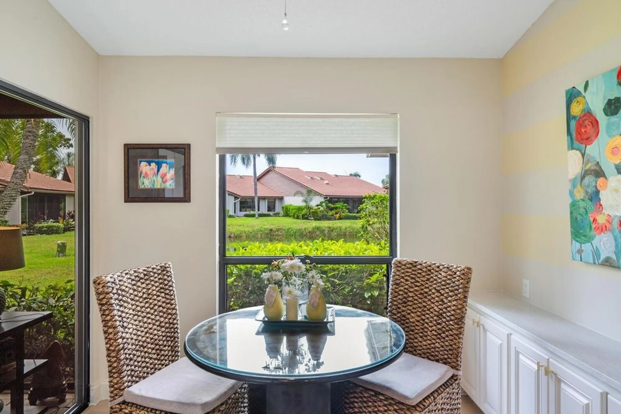 Property Slideshow image 18 of 49 | 4033 wilshire cir 139, Sarasota, FL, 34238