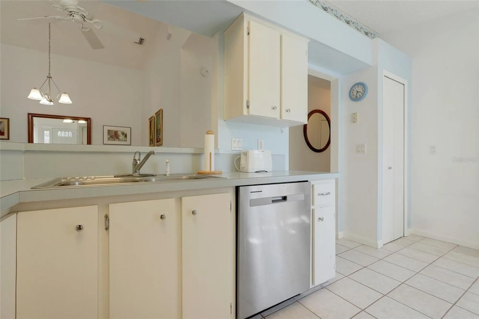 Property Slideshow image 14 of 41 | 26736 cash ct, Leesburg, FL, 34748