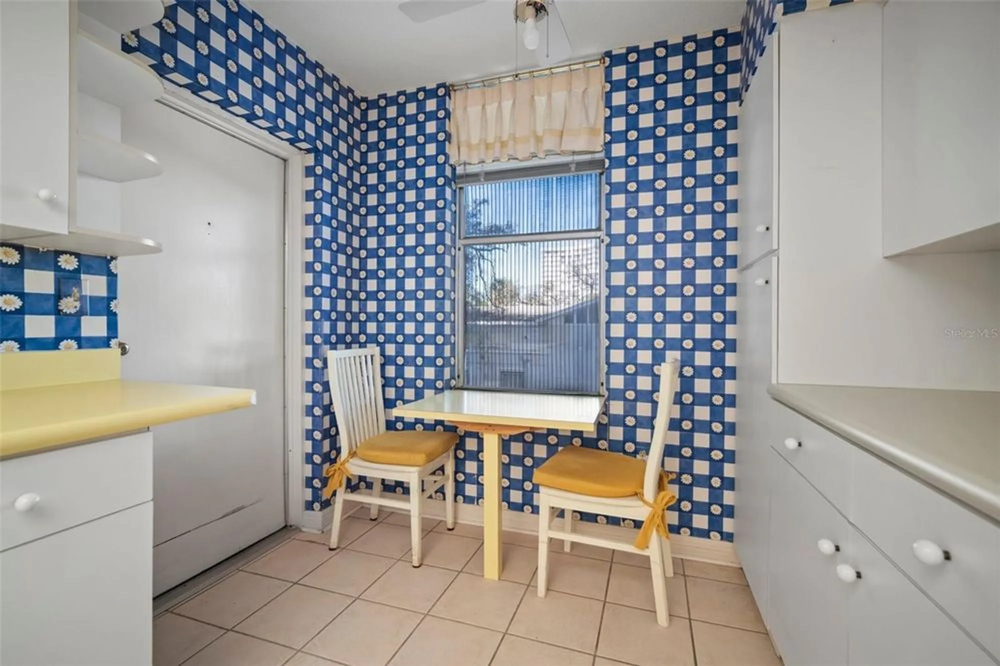 Property Slideshow image 15 of 25 | 2405 s ardson pl 303a, Tampa, FL, 33629