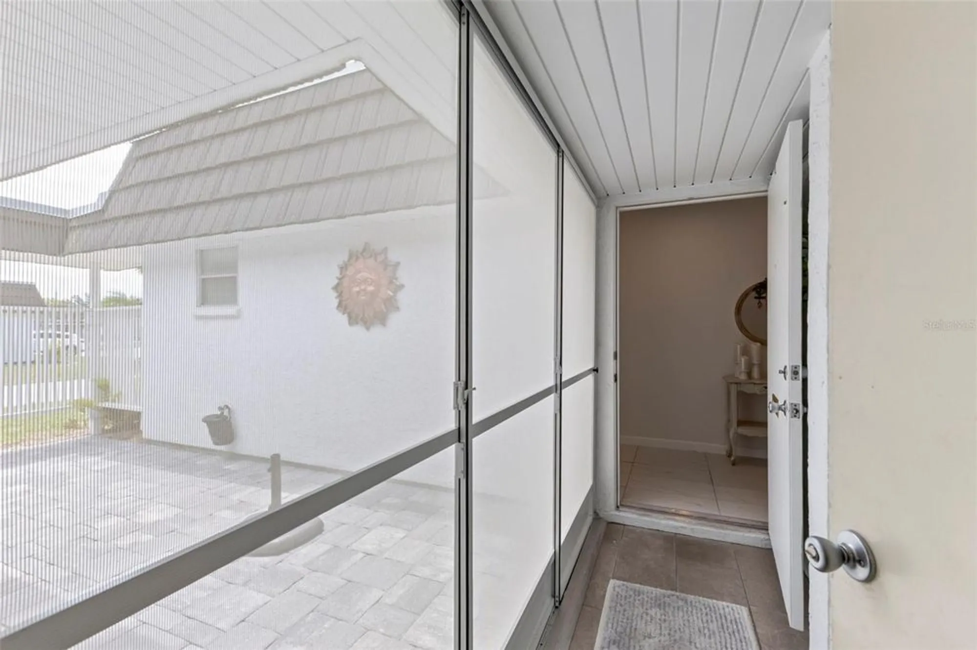 Property Slideshow image 15 of 18 | 3978 overlook bnd # 25, Sarasota, FL, 34232