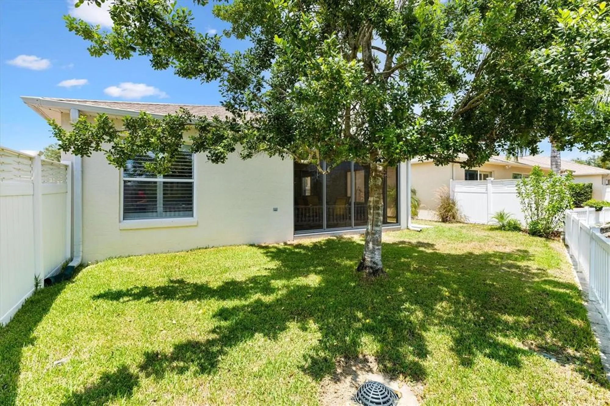 Property Slideshow image 30 of 39 | 16615 se 85th langham ct, The Villages, FL, 32162