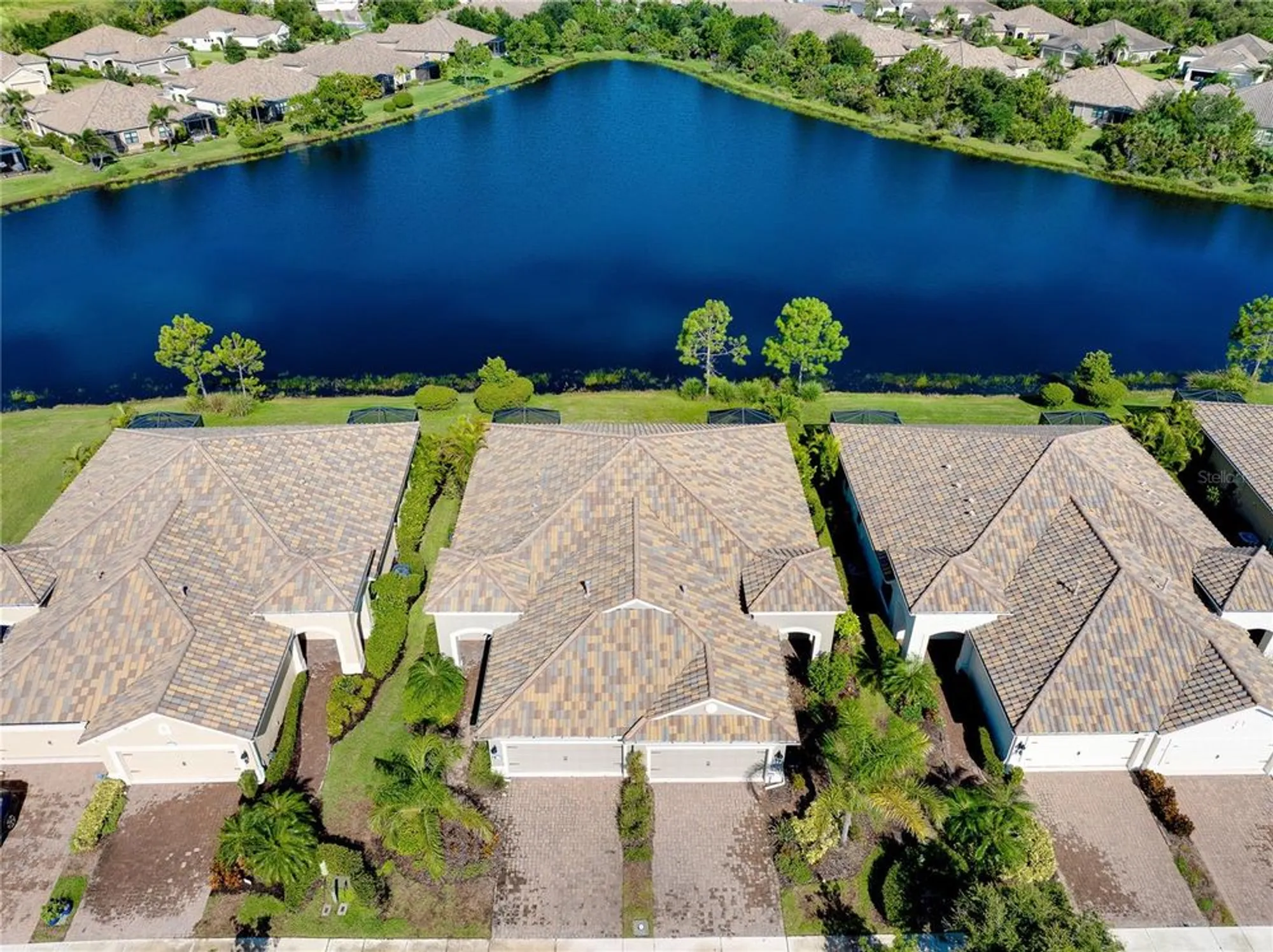 Property Slideshow image 44 of 59 | 21629 avon park ct, Venice, FL, 34293