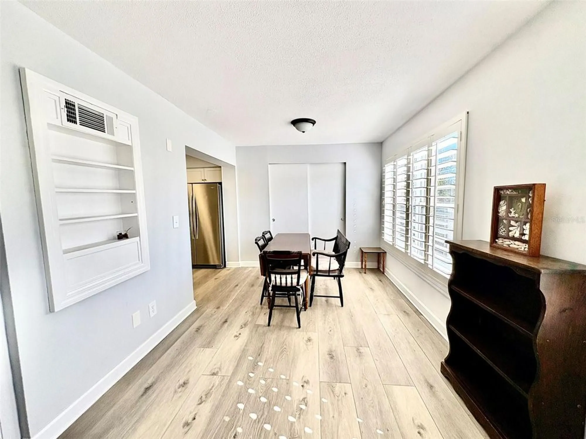 Property Slideshow image 18 of 55 | 2463 brazilia dr 53, Clearwater, FL, 33763
