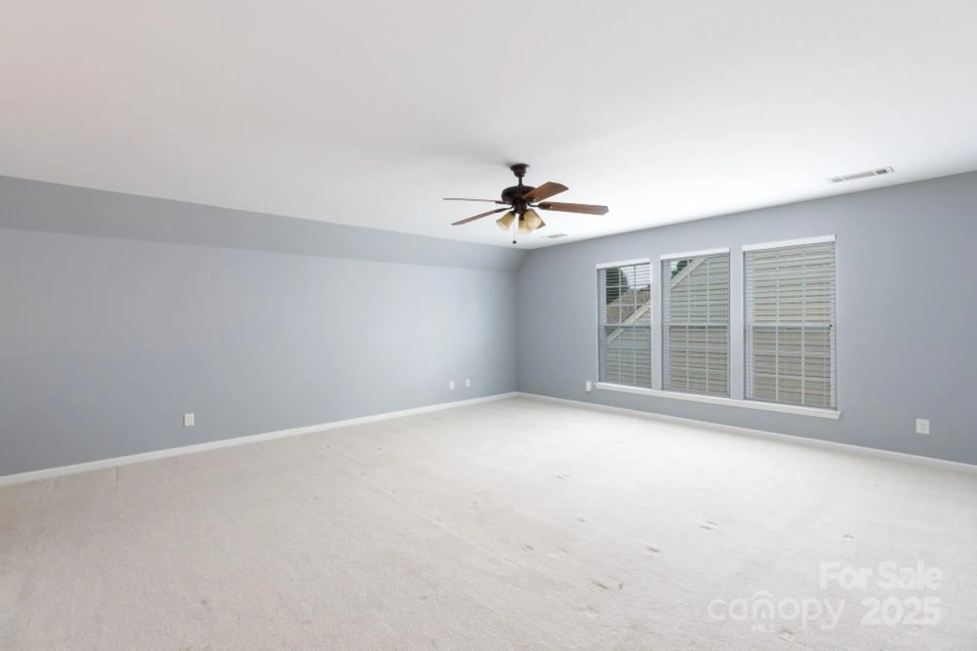 Property Slideshow image 33 of 45 | 52538 winchester st, Fort Mill, SC, 29707