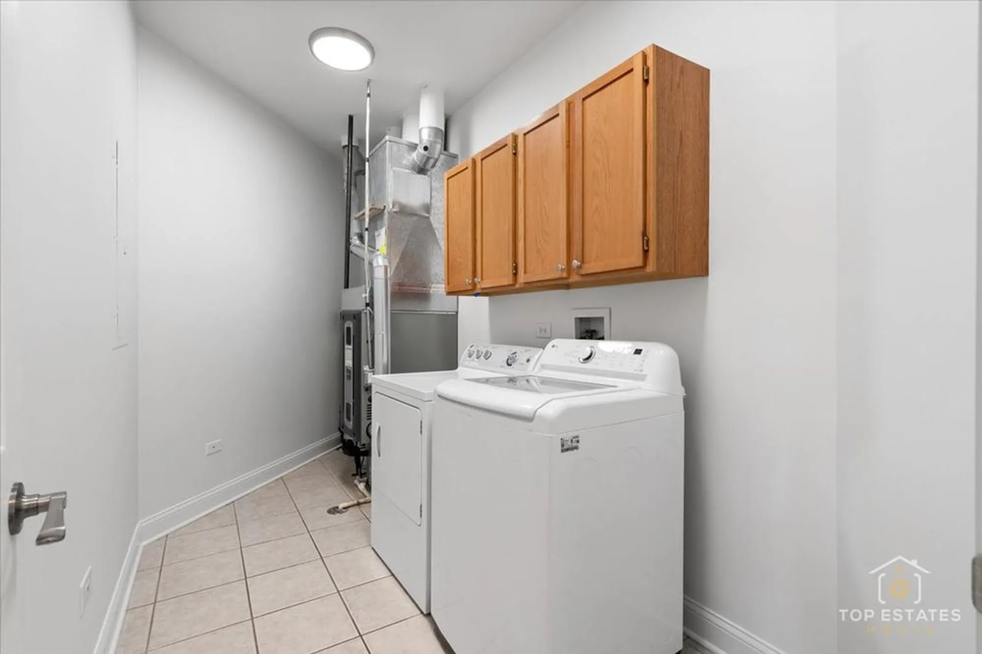 Property Slideshow image 22 of 28 | 13705 s redbud dr, Plainfield, IL, 60544