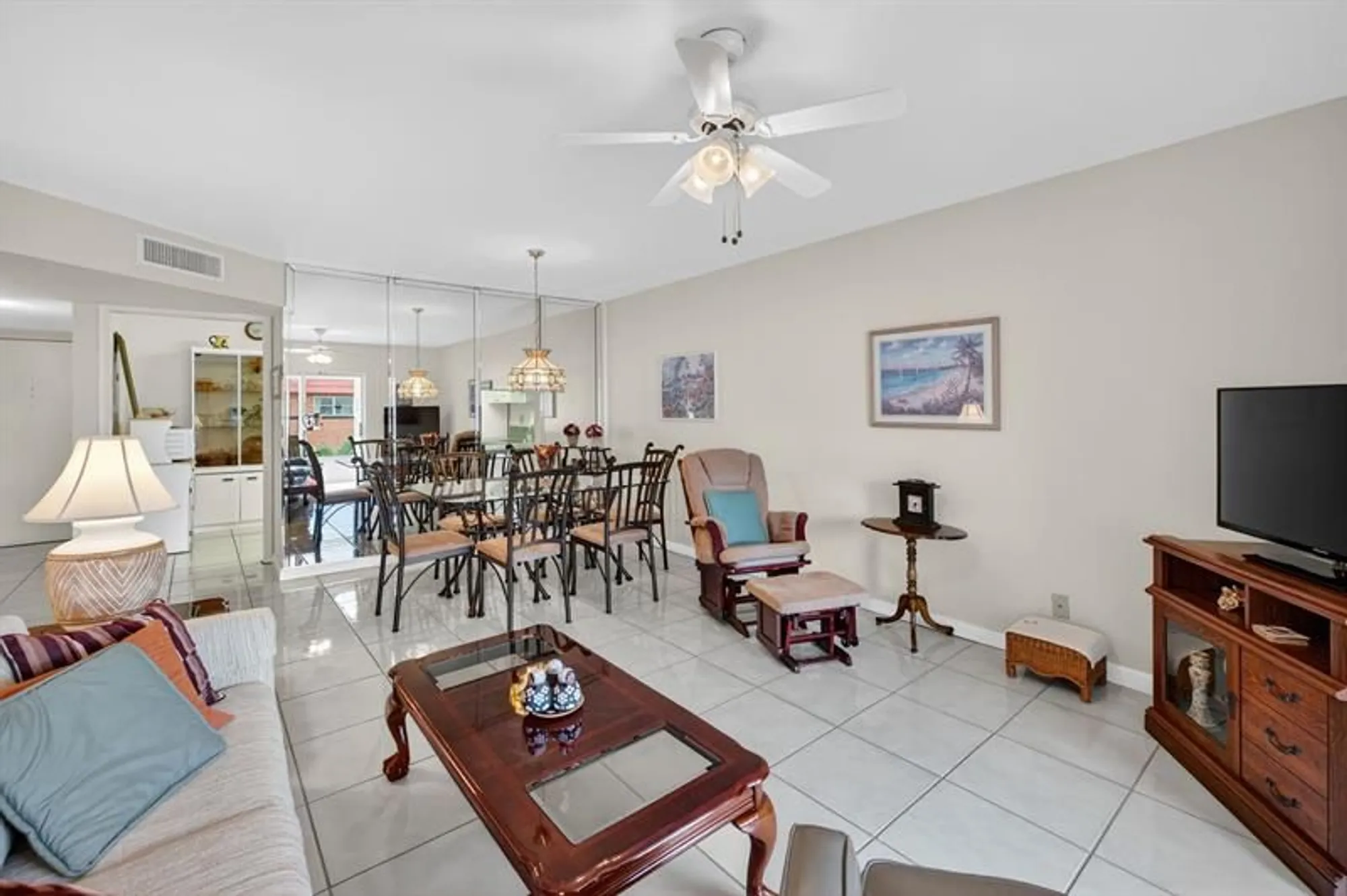 Property Slideshow image 16 of 39 | 4881 nw 22nd st b12, Lauderhill, FL, 33313