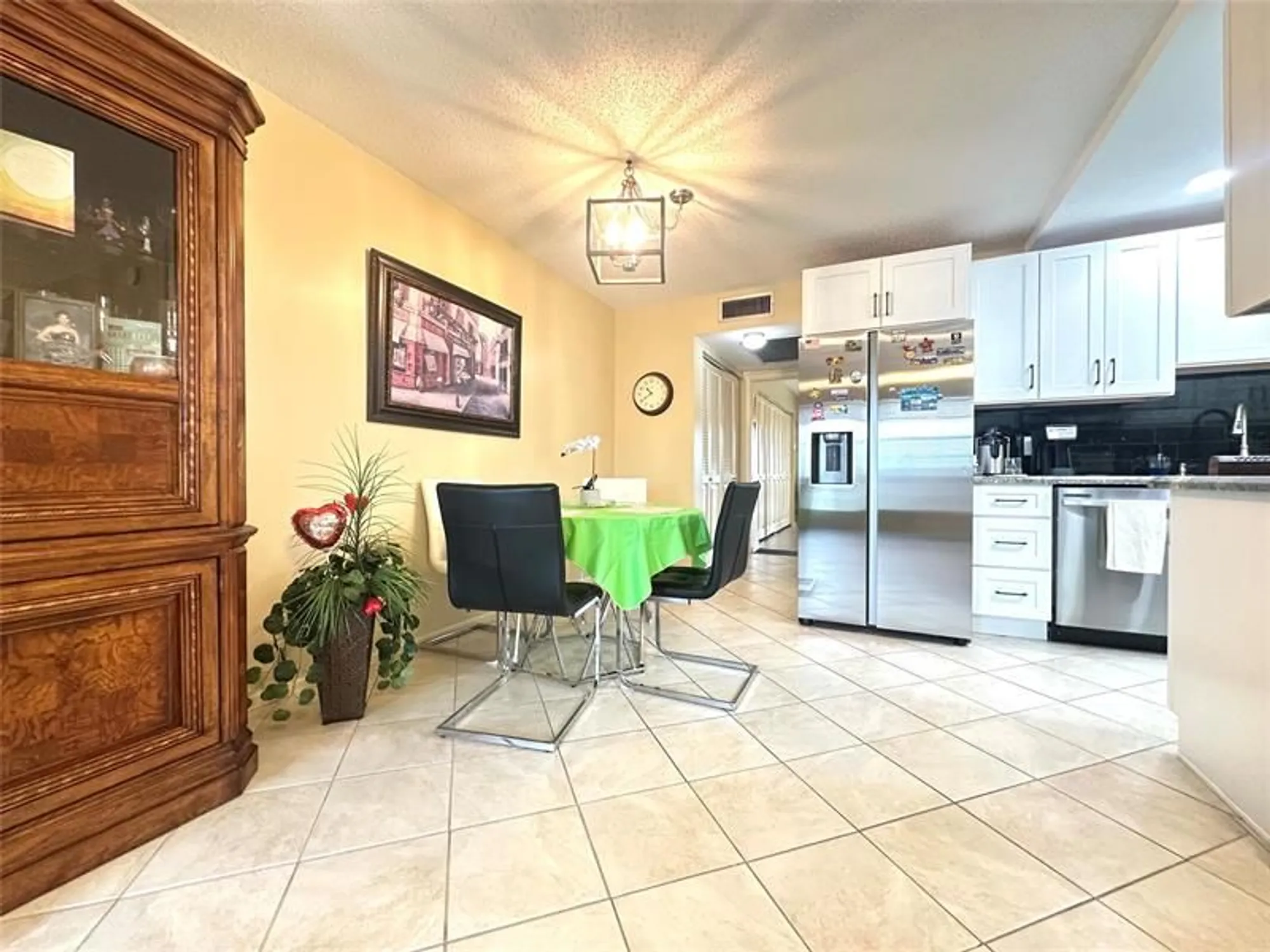 Property Slideshow image 5 of 68 | 4012 newport g # 4012, Deerfield Beach, FL, 33442