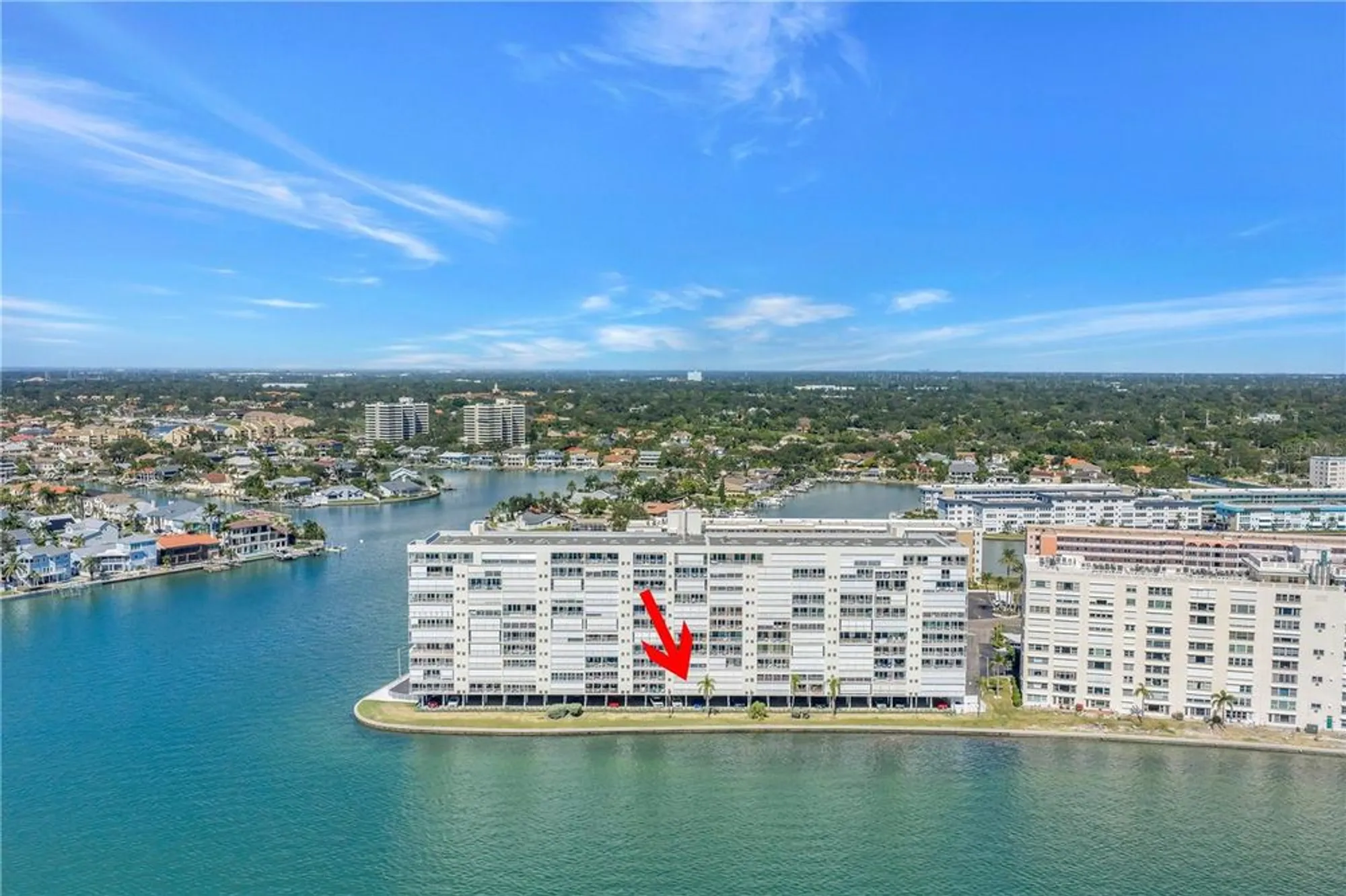 Property Slideshow image 2 of 20 | 6060 shore blvd 106, Gulfport, FL, 33707