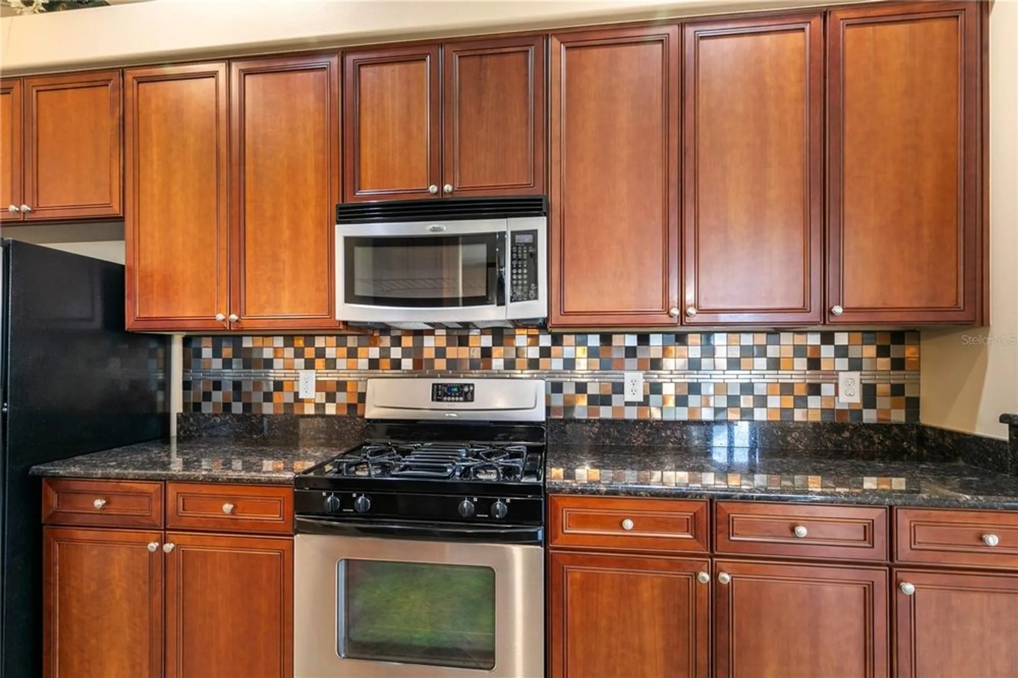 Property Slideshow image 14 of 50 | 8860 bridgeport bay cir, Mount Dora, FL, 32757