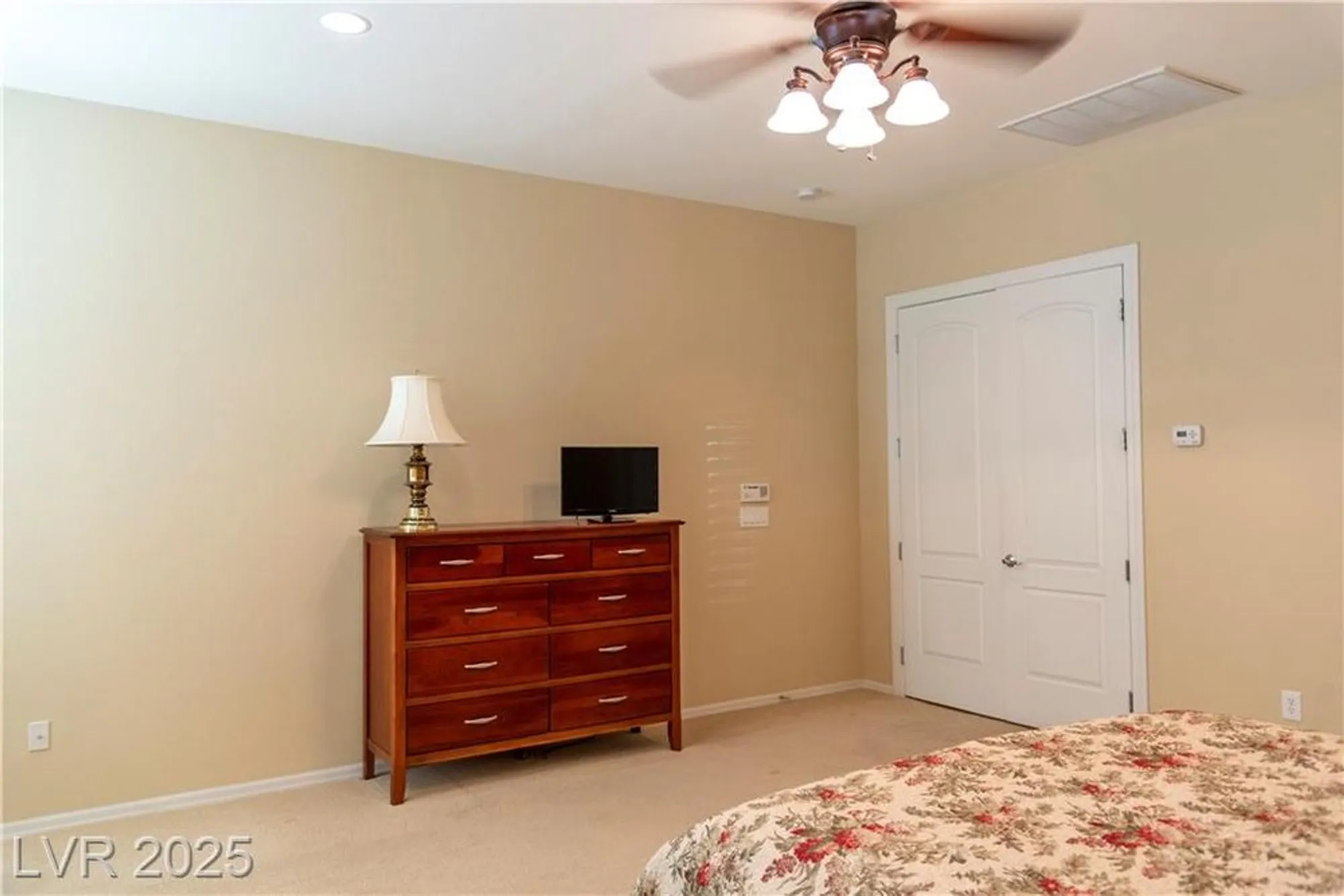 Property Slideshow image 20 of 35 | 2304 janesville ln, Henderson, NV, 89044