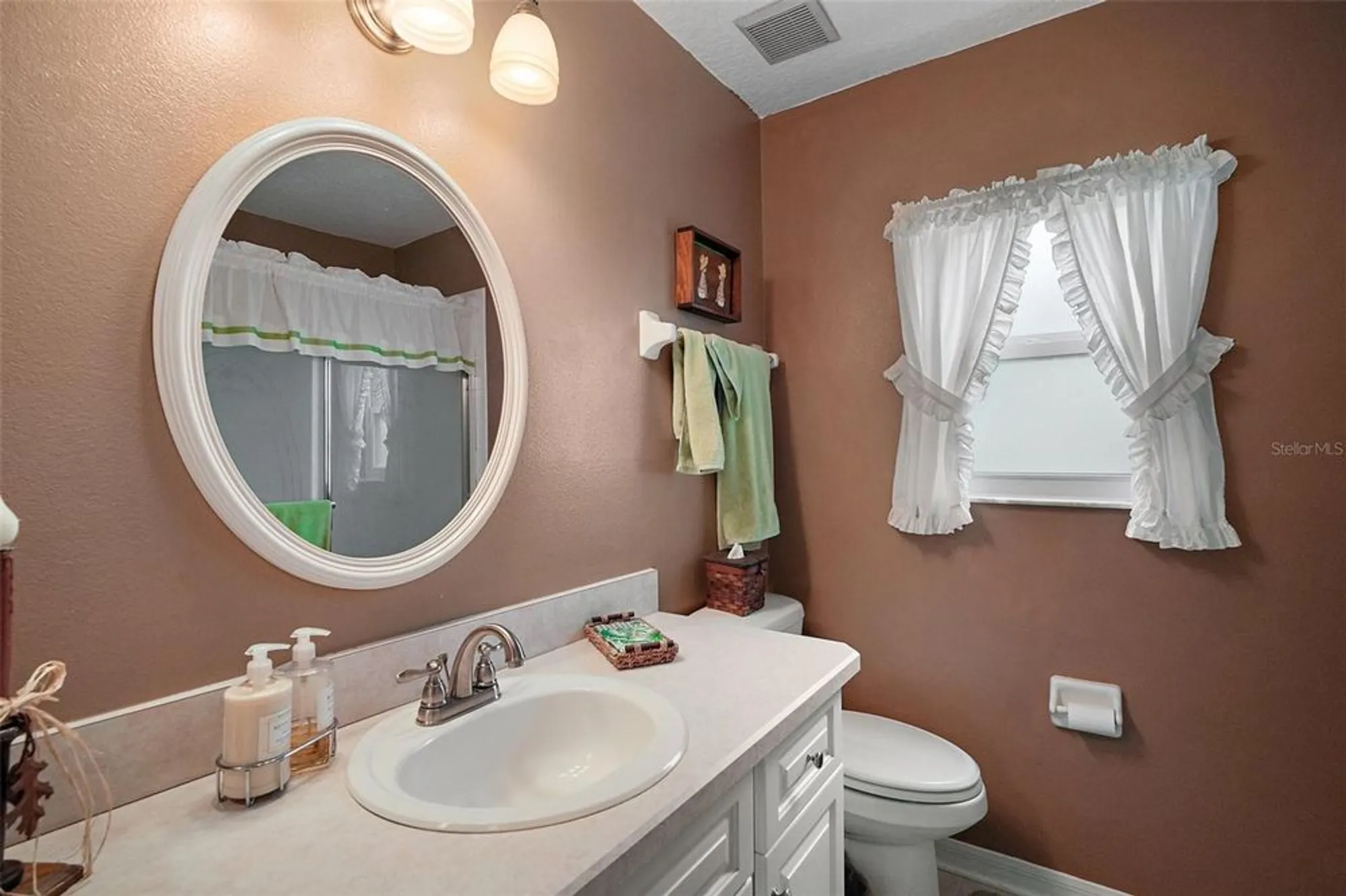Property Slideshow image 18 of 25 | 4514 river ridge dr, Leesburg, FL, 34748