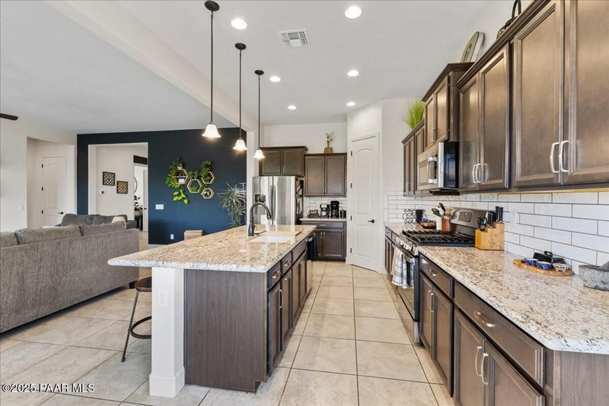 Property Slideshow image 8 of 33 | 7930 e carbon ct, Prescott Valley, AZ, 86315