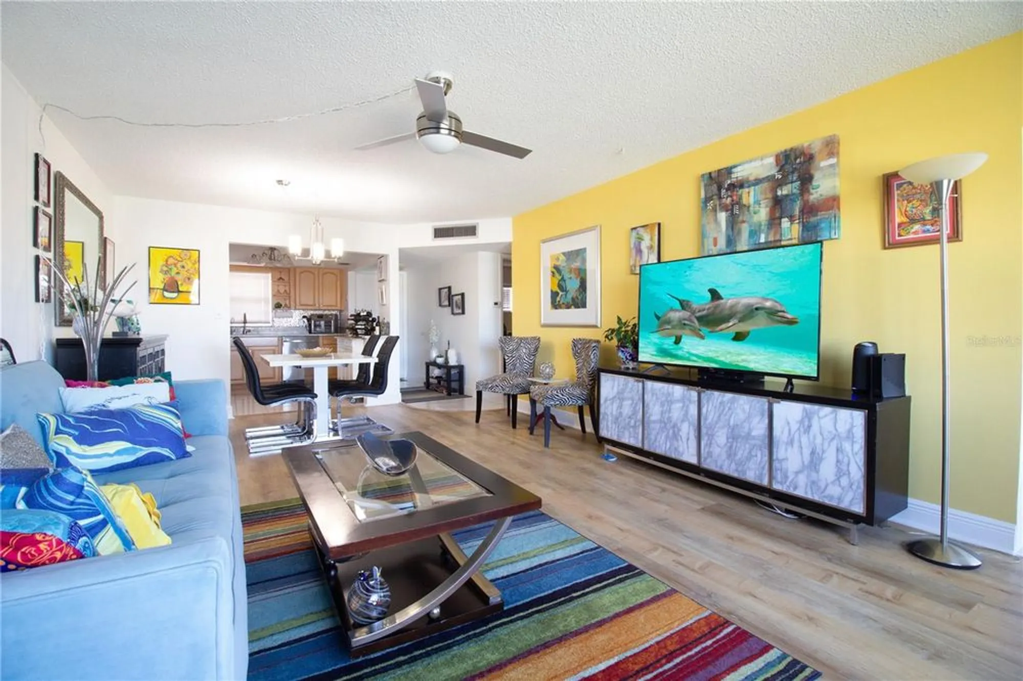 Property Slideshow image 5 of 31 | 4725 cove cir apt 207, Saint Petersburg, FL, 33708