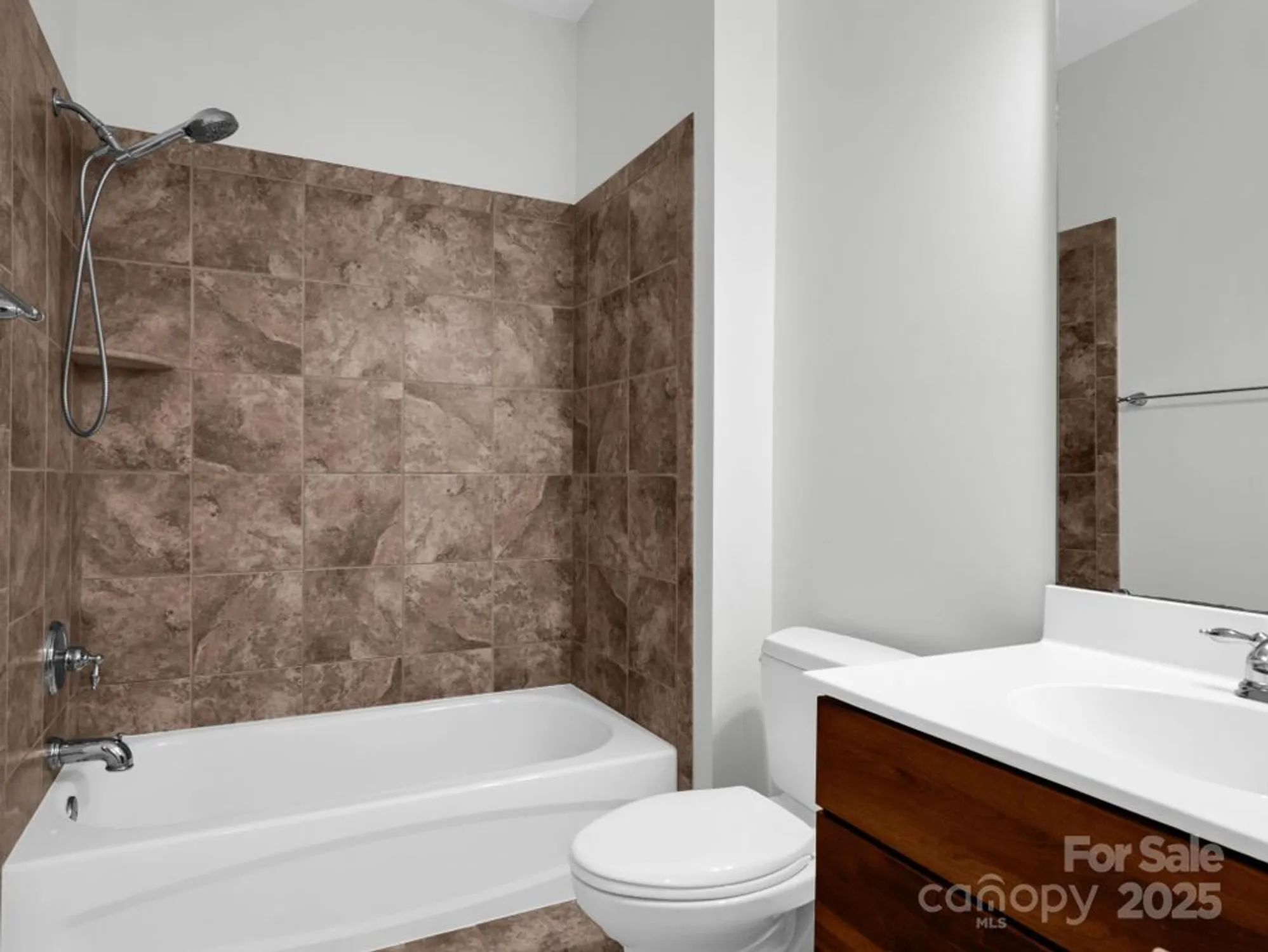 Property Slideshow image 26 of 39 | 16 larue ct, Biltmore Lake, NC, 28715