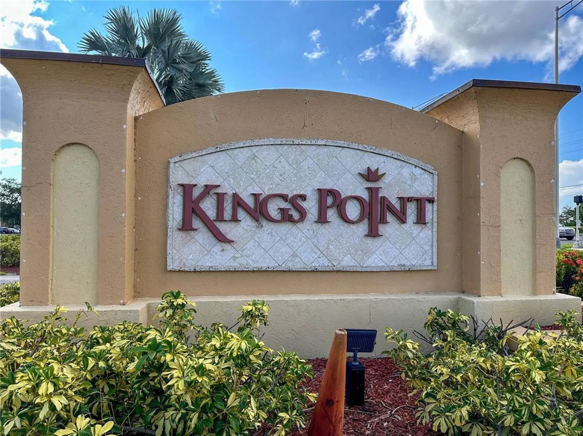 Property Slideshow image 24 of 27 | 216 gloucester blvd # 216, Sun City Center, FL, 33573