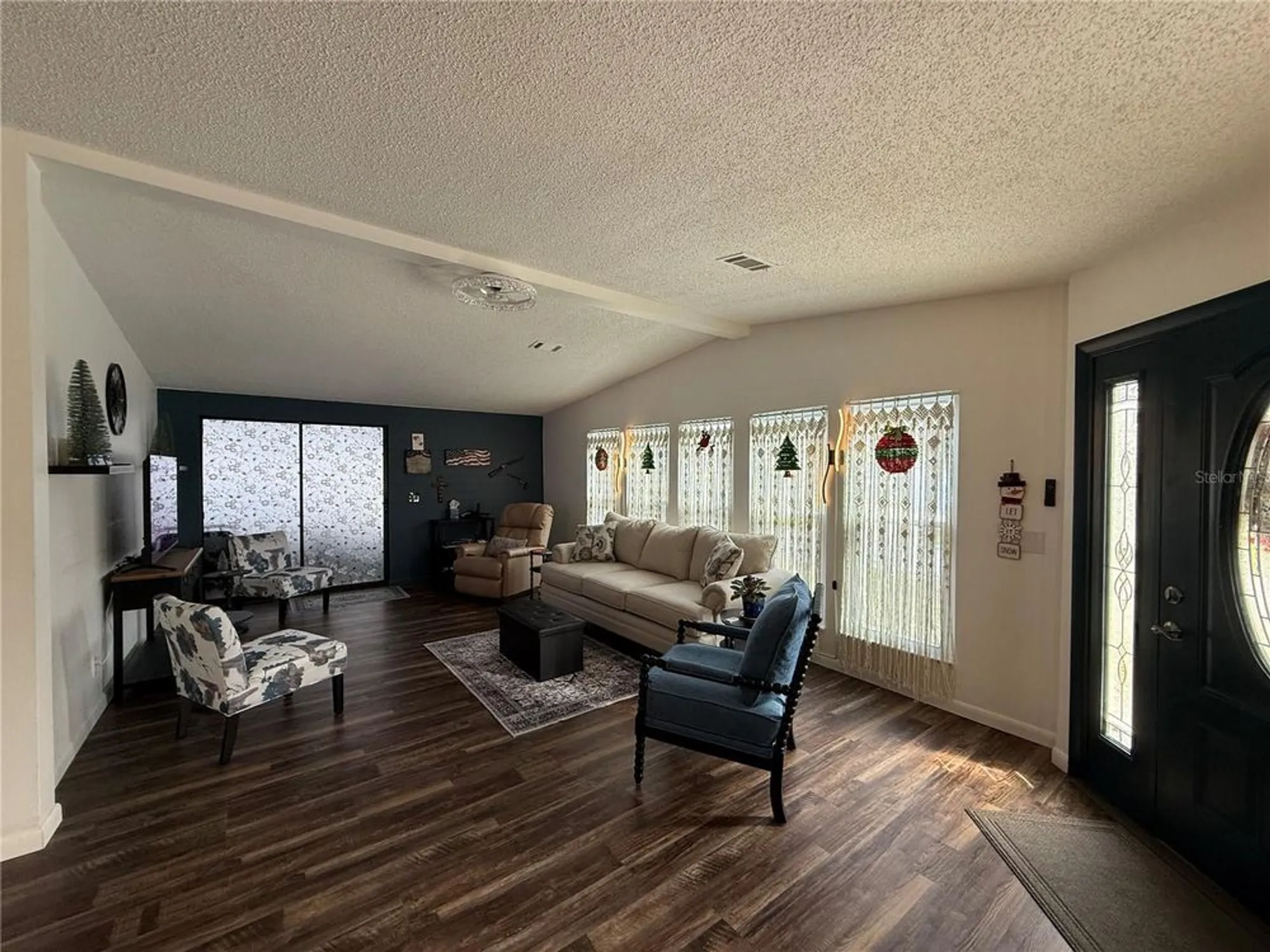 Property Slideshow image 17 of 38 | 1612 cog hill dr, Lady Lake, FL, 32159