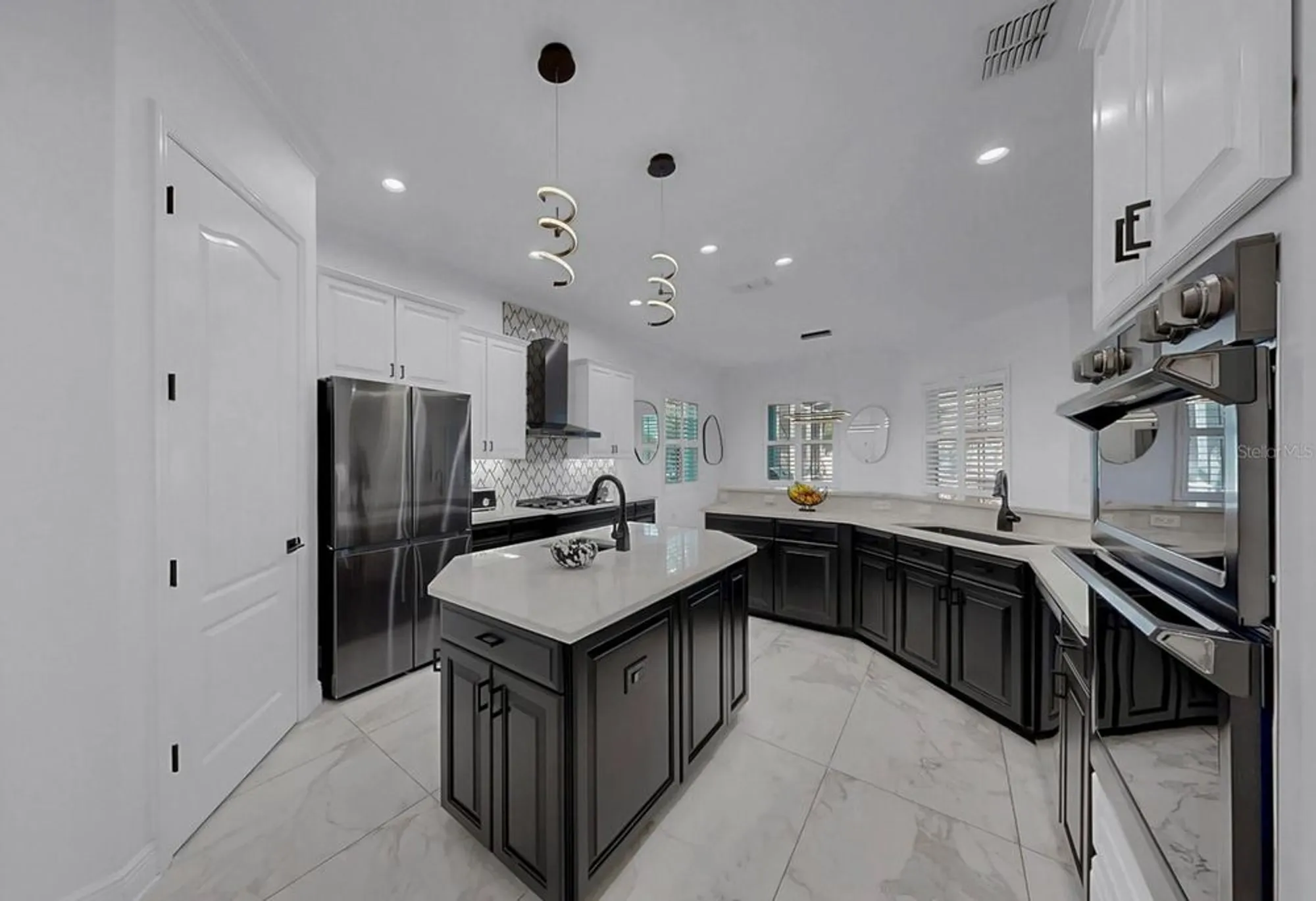 Property Slideshow image 24 of 64 | 609 manns harbor dr, Apollo Beach, FL, 33572