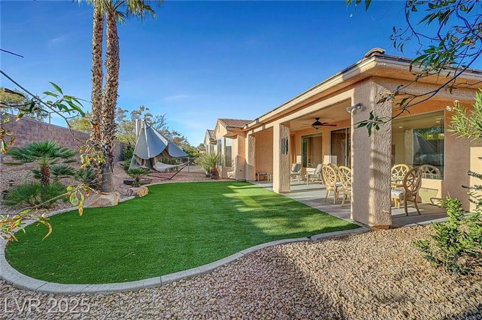 Property Slideshow image 13 of 48 | 4379 bella cascada st, Las Vegas, NV, 89135