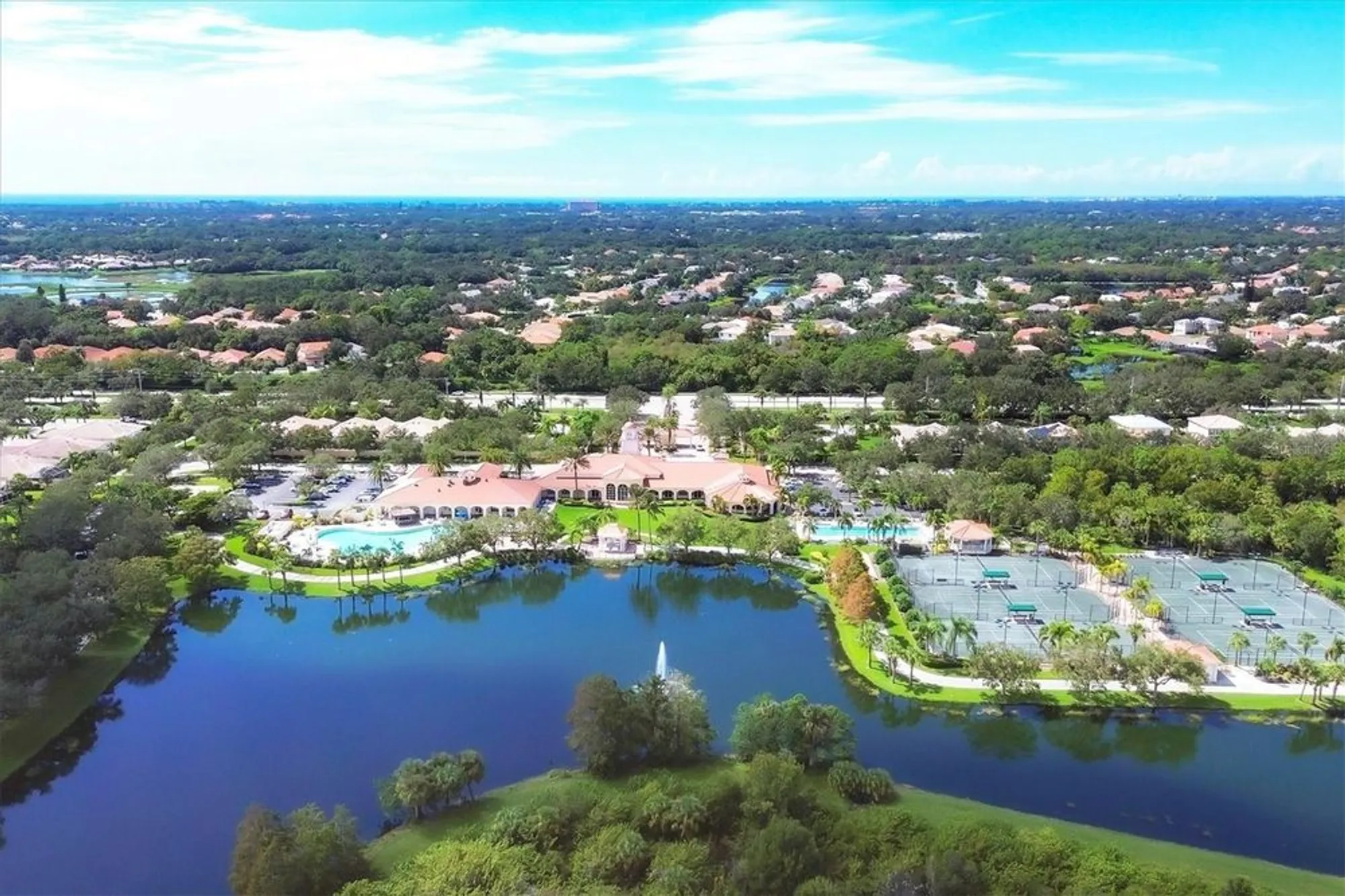 Property Slideshow image 67 of 71 | 7629 bergamo ave, Sarasota, FL, 34238