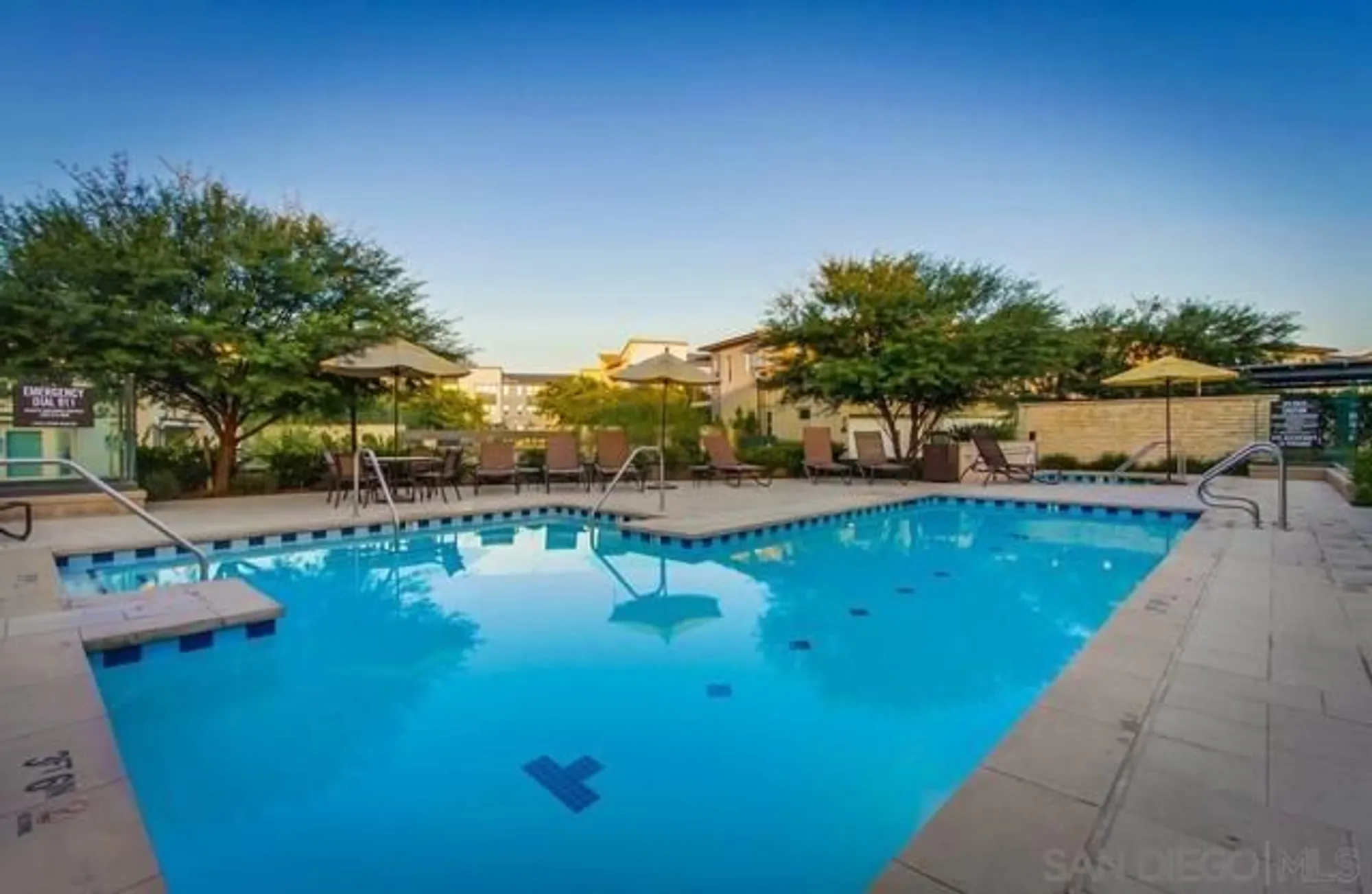 Property Slideshow image 40 of 59 | 16750 coyote bush dr 19, San Diego, CA, 92127
