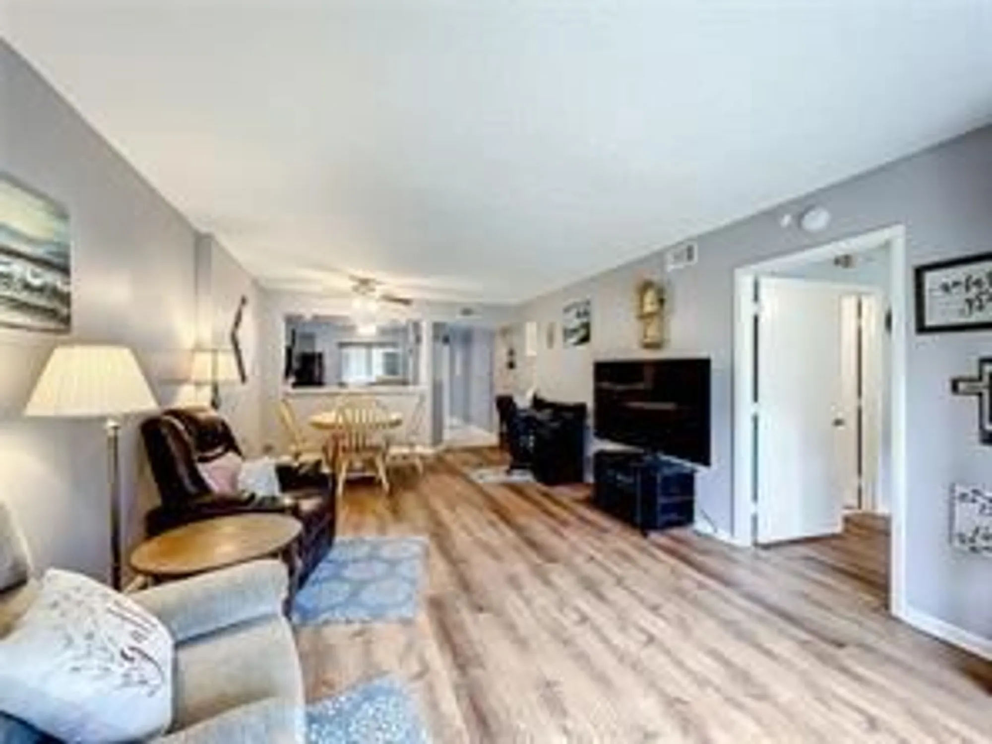 Property Slideshow image 11 of 33 | 9580 weldon cir k110, Tamarac, FL, 33321