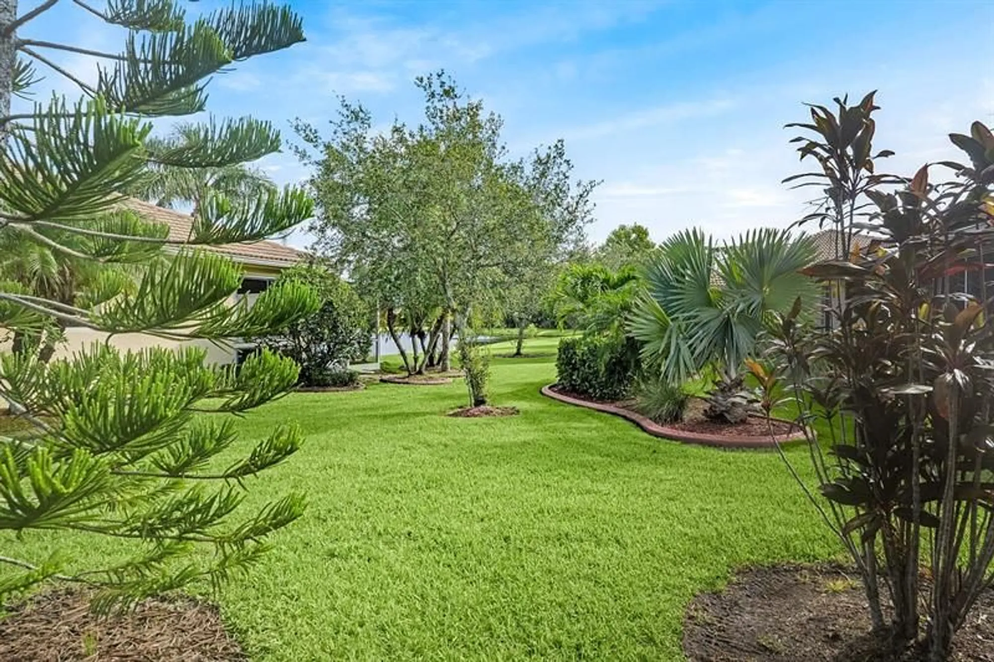 Property Slideshow image 32 of 38 | 6366 astor pl, Vero Beach, FL, 32966
