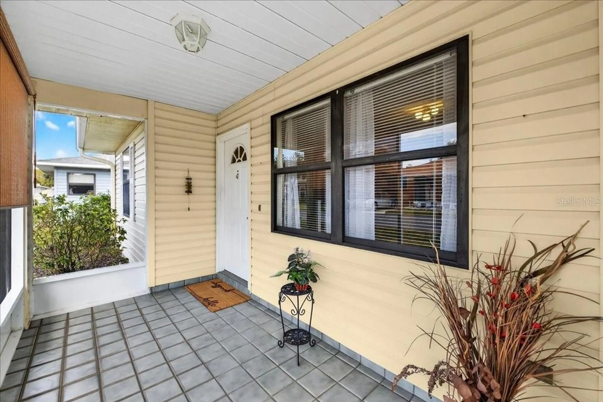 Property Slideshow image 8 of 44 | 4908 dawnview ln, Lakeland, FL, 33811