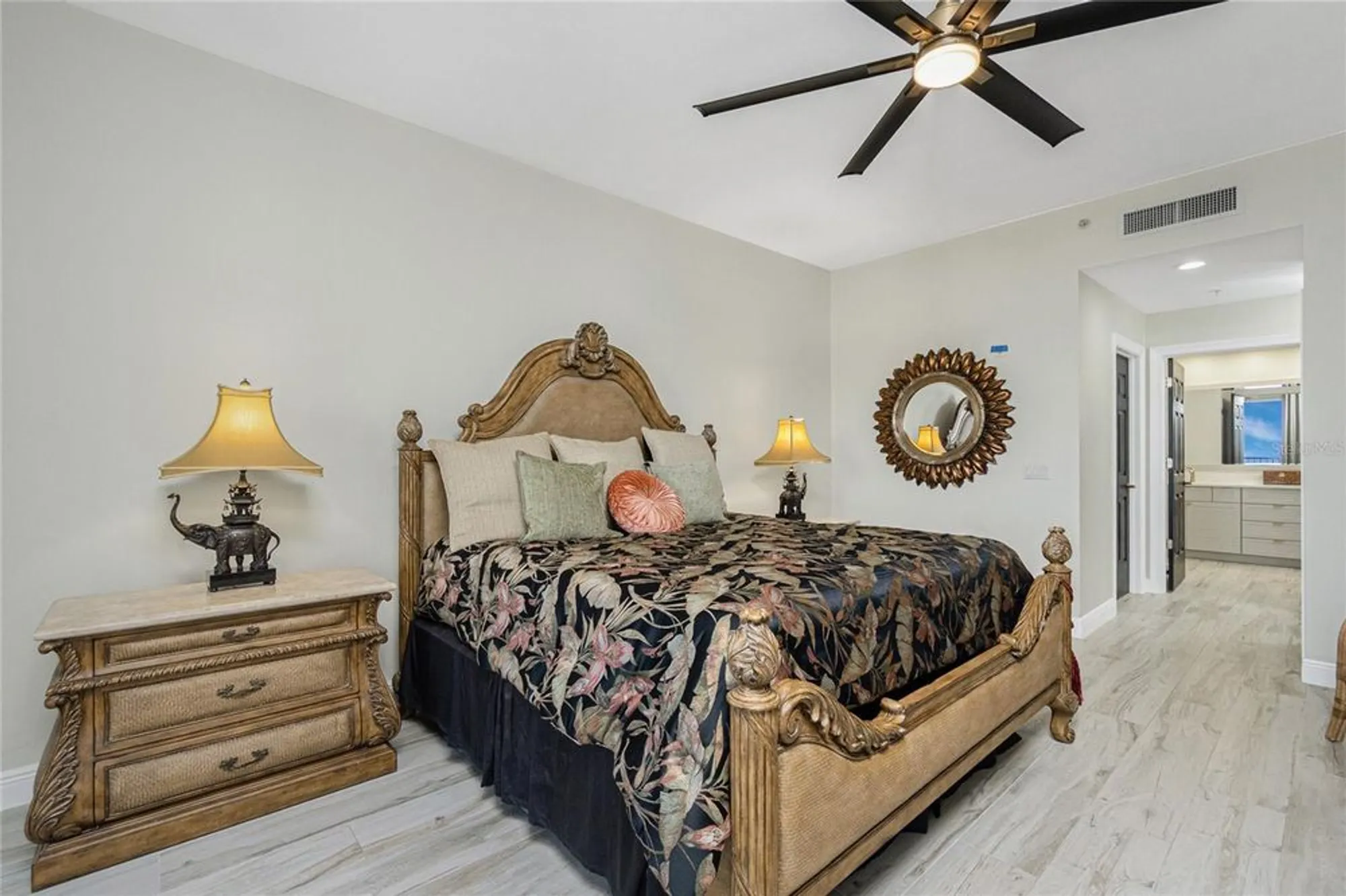 Property Slideshow image 24 of 65 | 3313 sunset key cir 701, Punta Gorda, FL, 33955