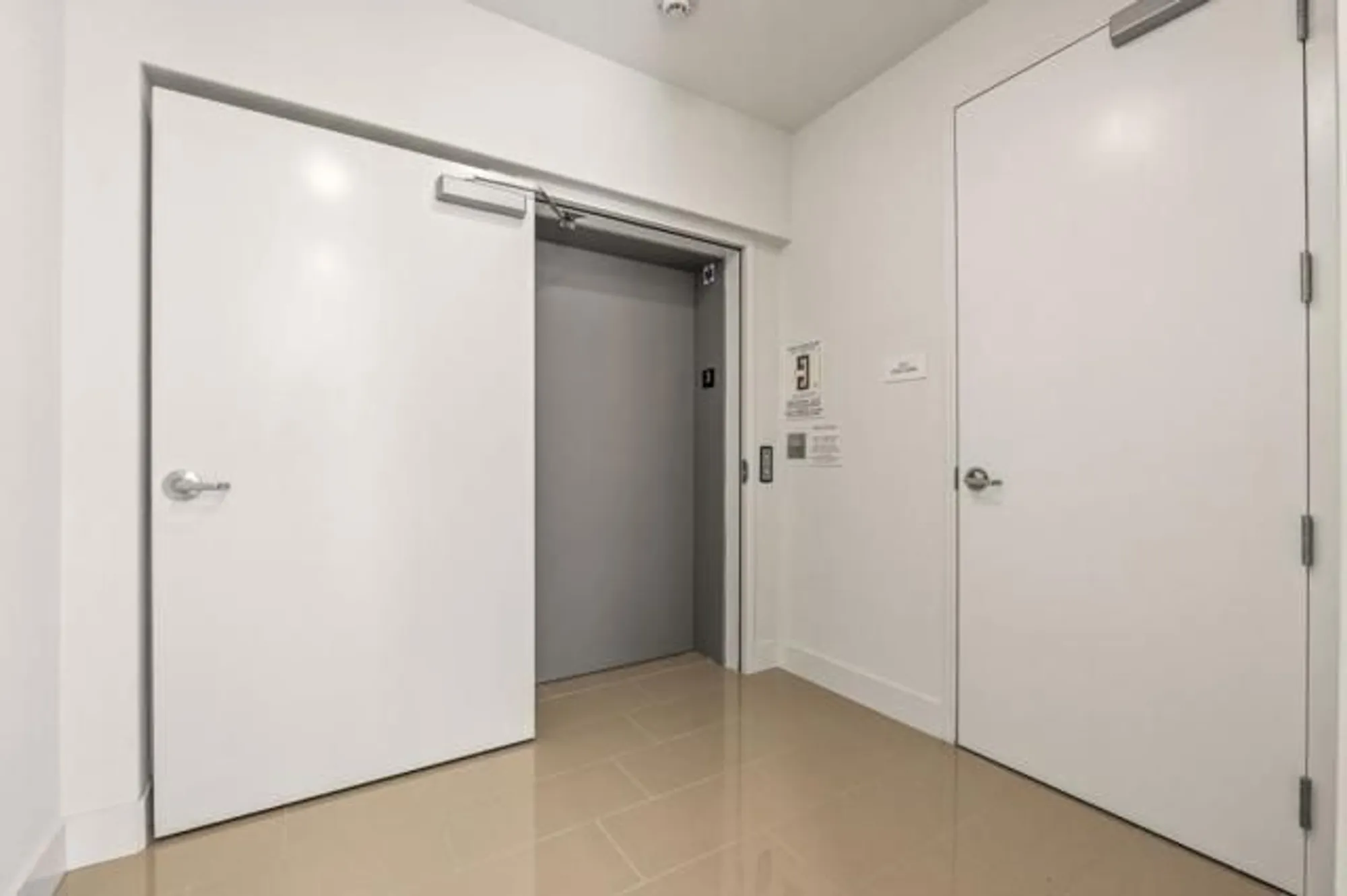 Property Slideshow image 4 of 51 | 718 eppleton ln 303, Foster City, CA, 94404