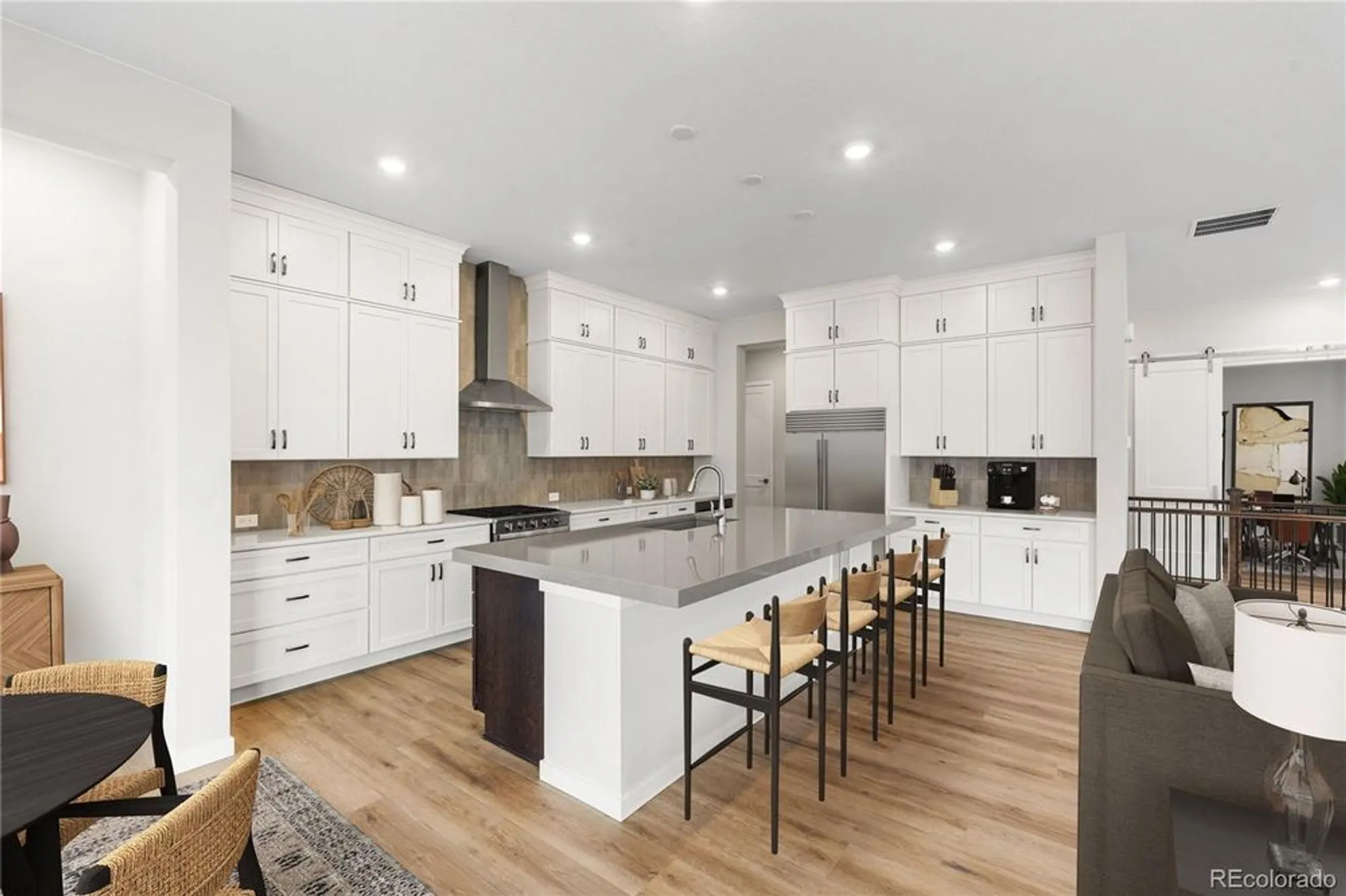 Property Slideshow image 15 of 31 | 11116 stonepath st, Littleton, CO, 80125